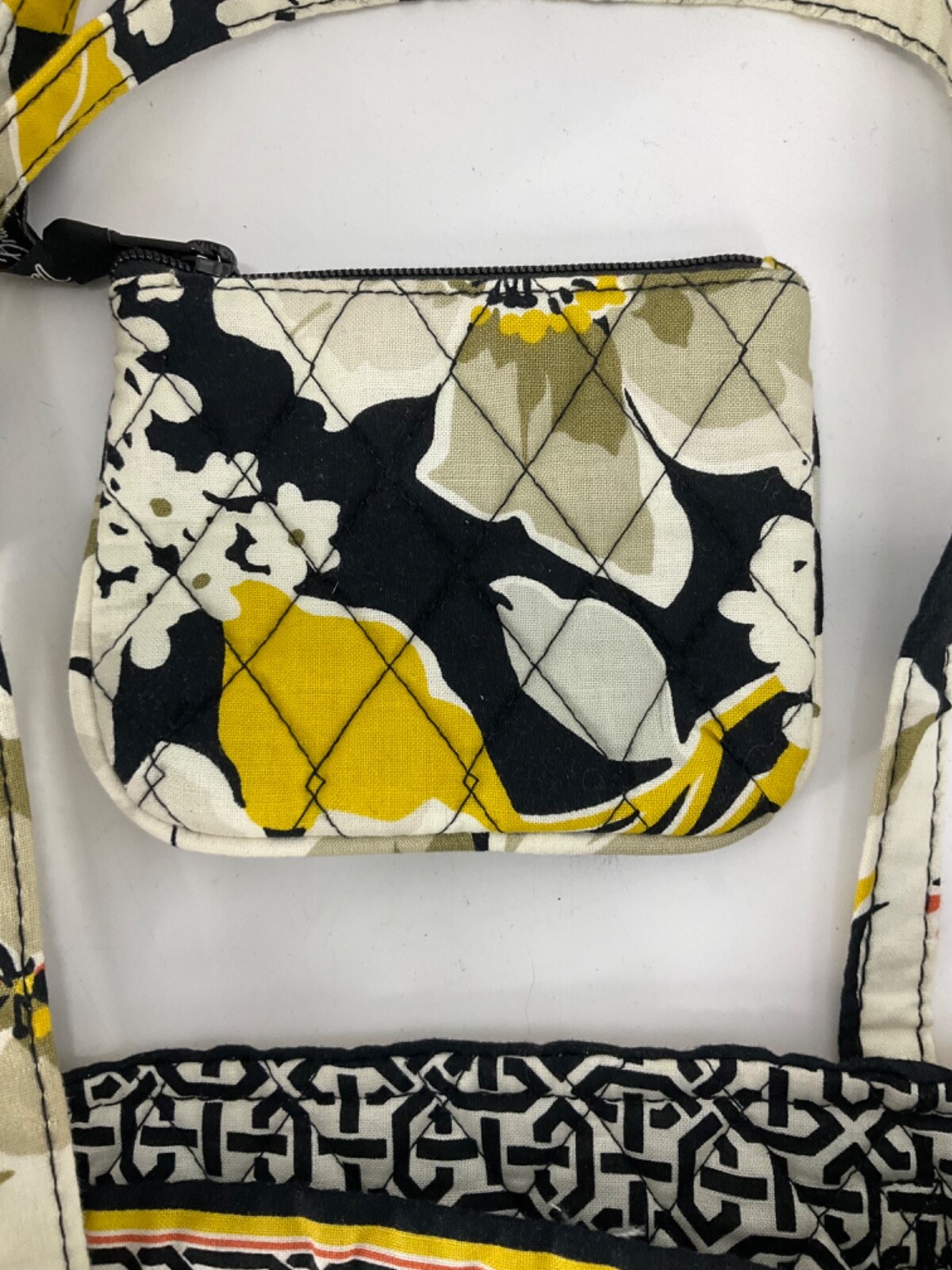12 PIECES Vera Bradley Dogwood Pattern Travel Set Tote Cosmetic Bag Wallet Case