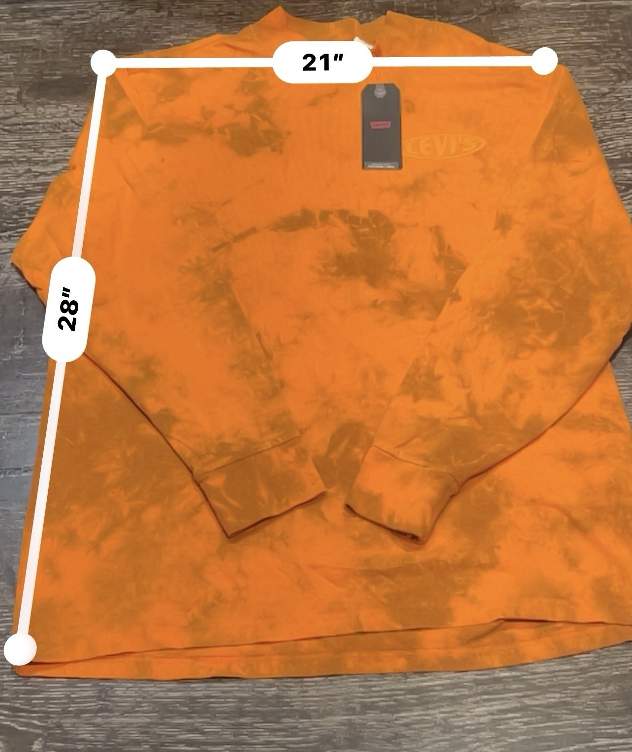 Levi’s Men’s Oversized Orange Tie Dye Mock Neck Long Sleeve Shirt