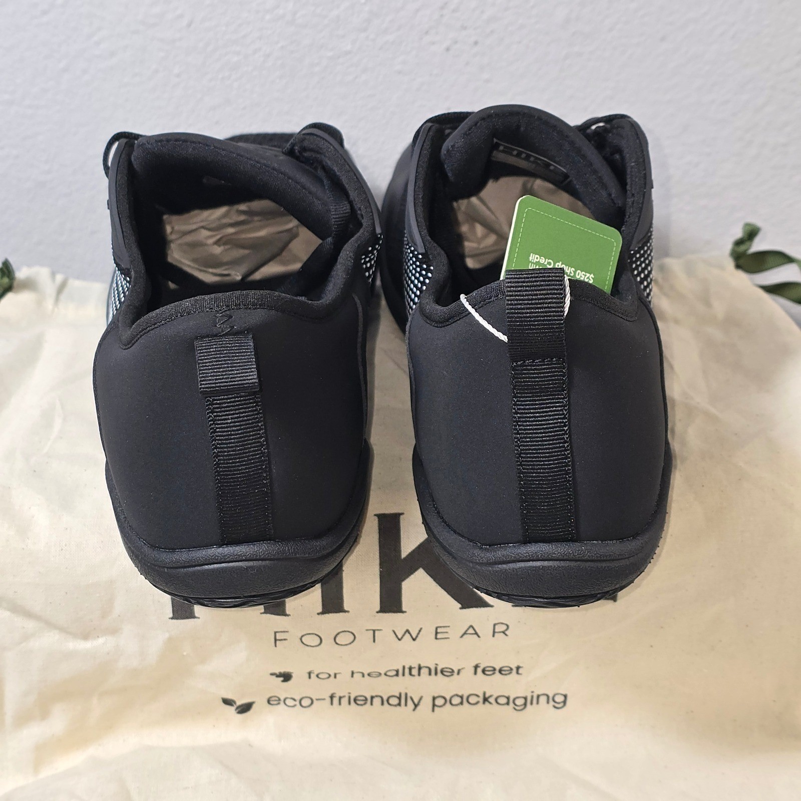NWT Hike Footwear HF Stride Black Barefoot Sneaker Unisex Mens Size 11 EU 44