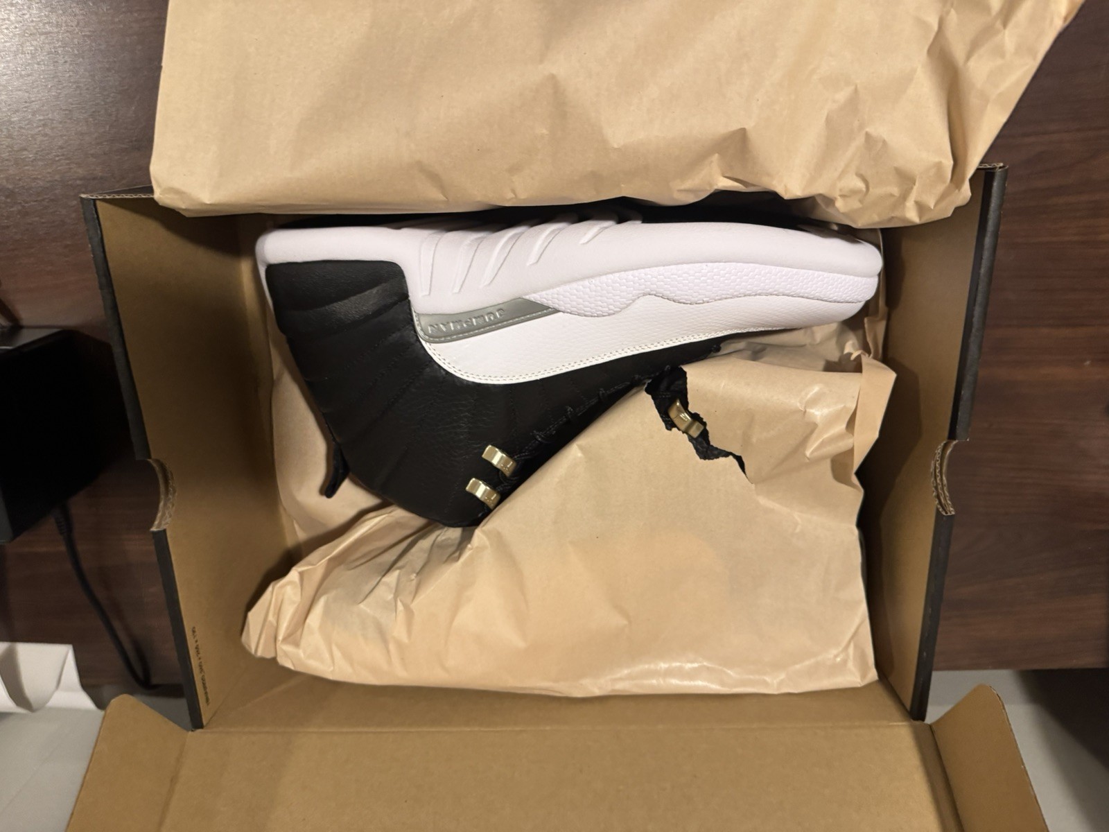 Nike Air Jordan 12 Retro Playoff Black White CT8013-006 Men’s Shoes NEW