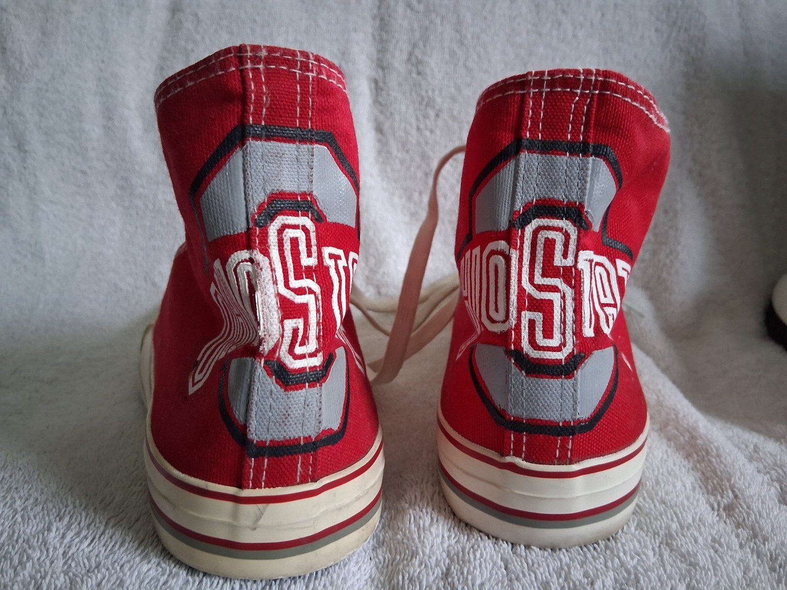 OHIO STATE High-Tops *One shoe is bigger than the other* *see item description*