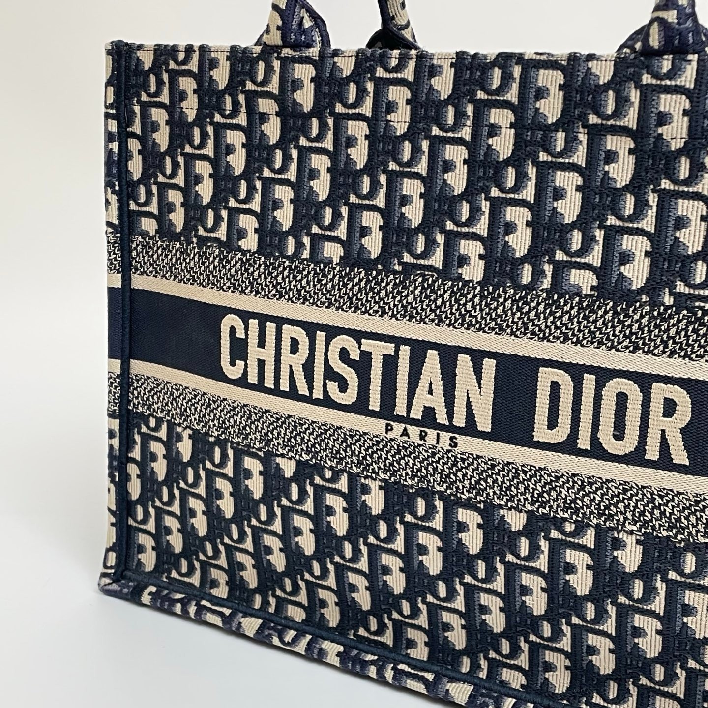 DIOR Oblique Embroidery Jacquard Canvas Book Tote Bag Beige & Navy Medium
