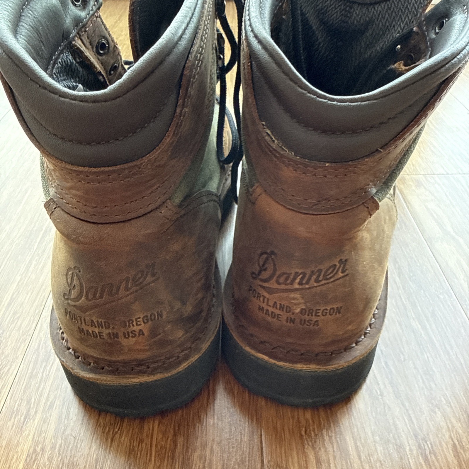 Danner Ridge Men’s Boots Size 11.5. Gore-tex. Made In USA. Vibram Sole.