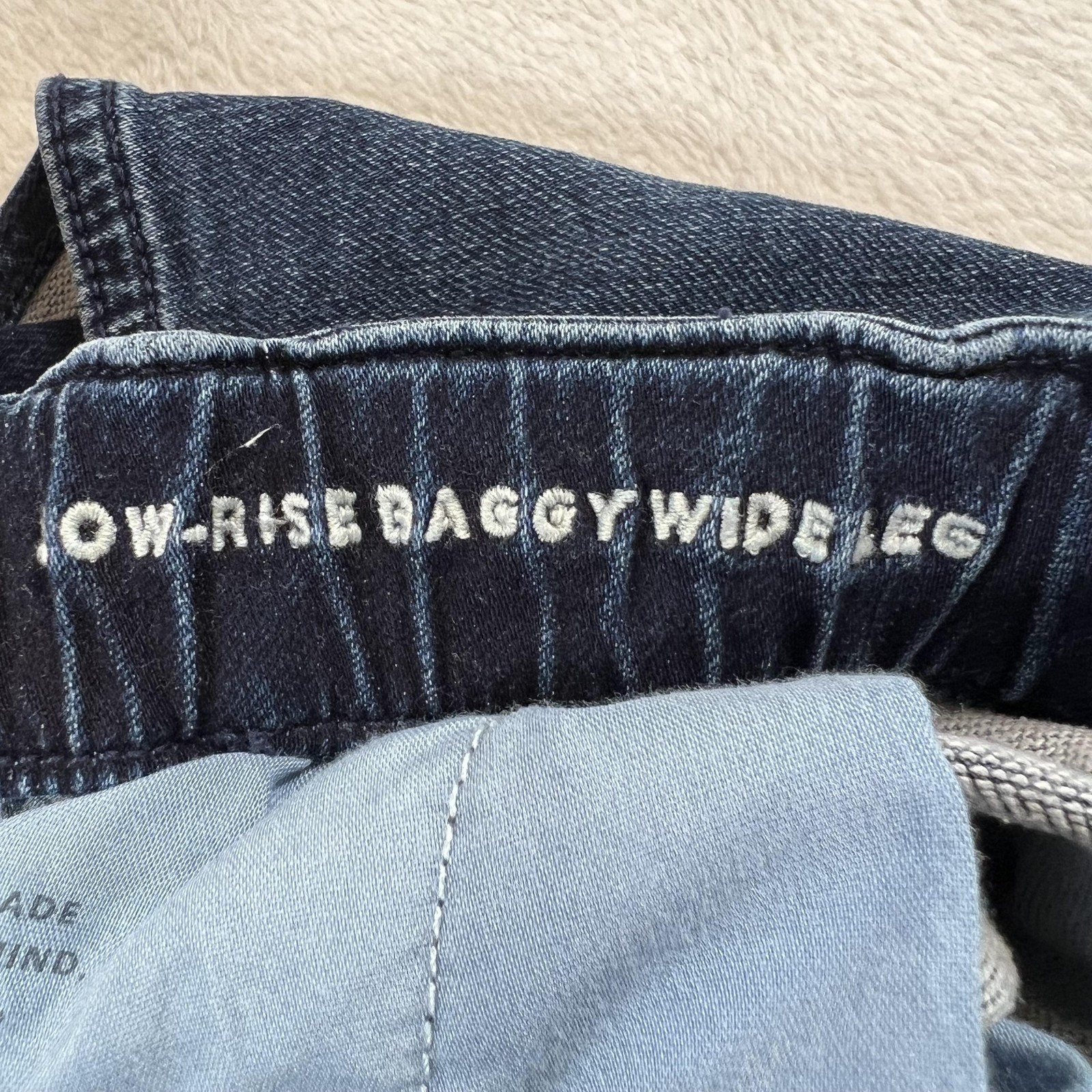 American Eagle Jeans Womens M Blue Low Rise Baggy Wide Leg Stretch 32×30