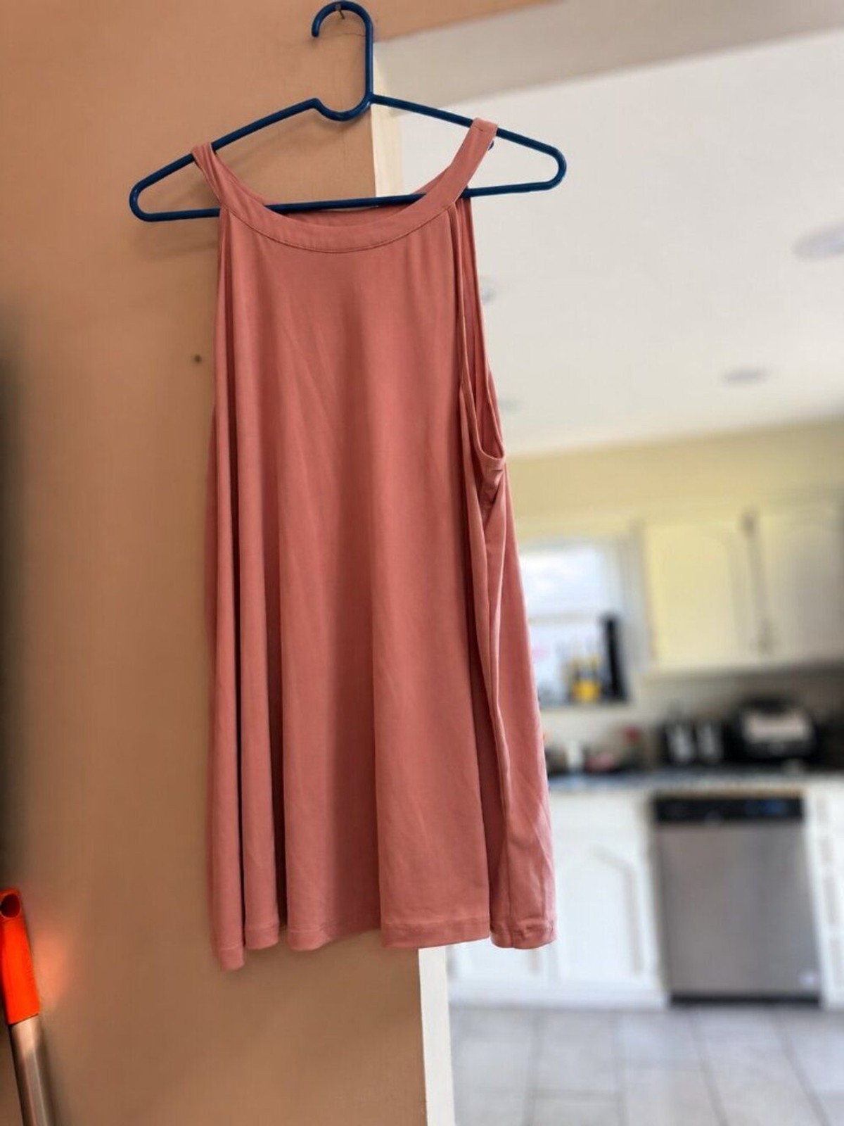 #012 – Torrid Sleeveless Tank Top Women’s Size 2