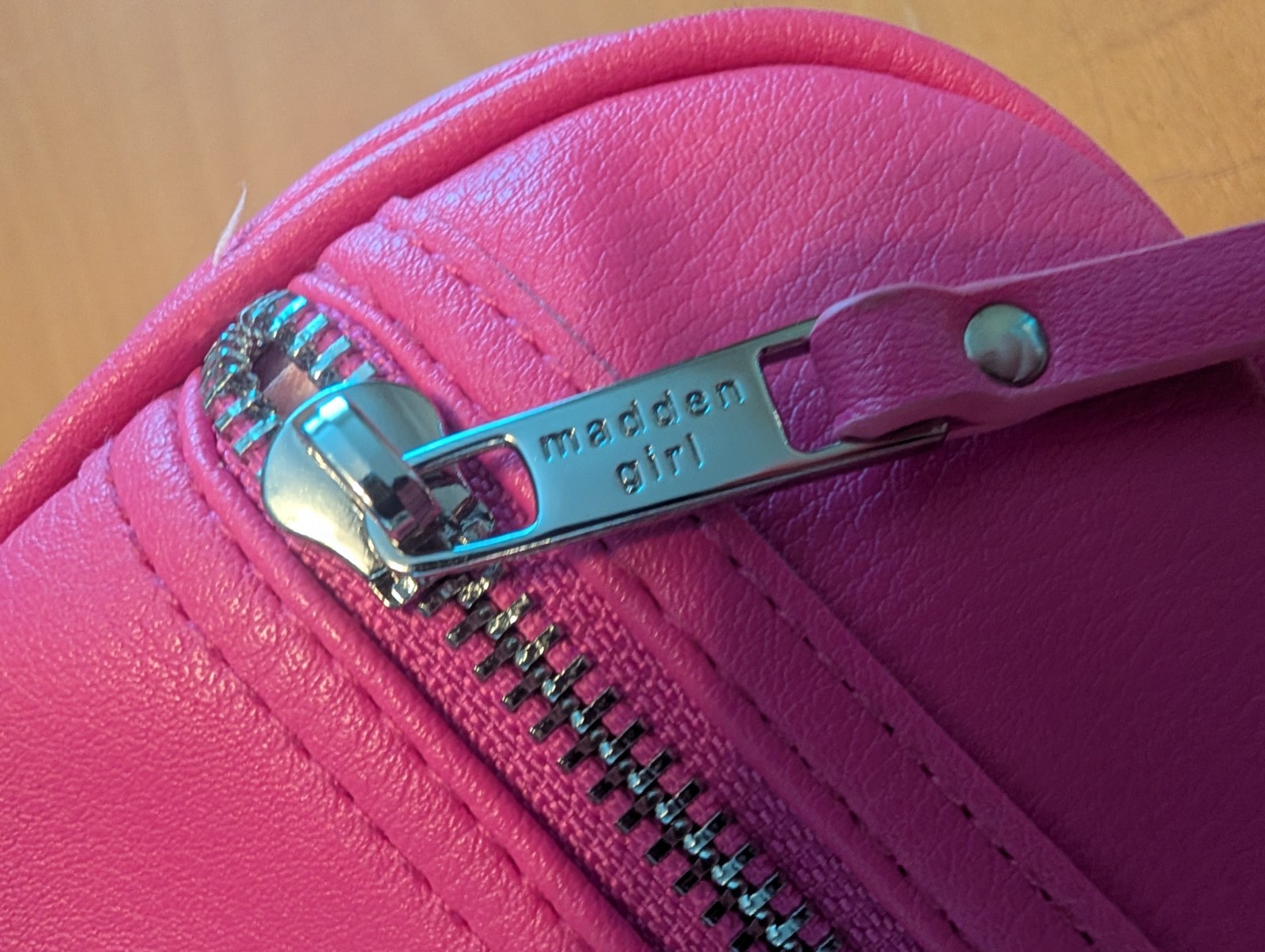 Madden Girl Pink Heart Crossbody Purse w/ Rhinestone Coin Pouch EUC