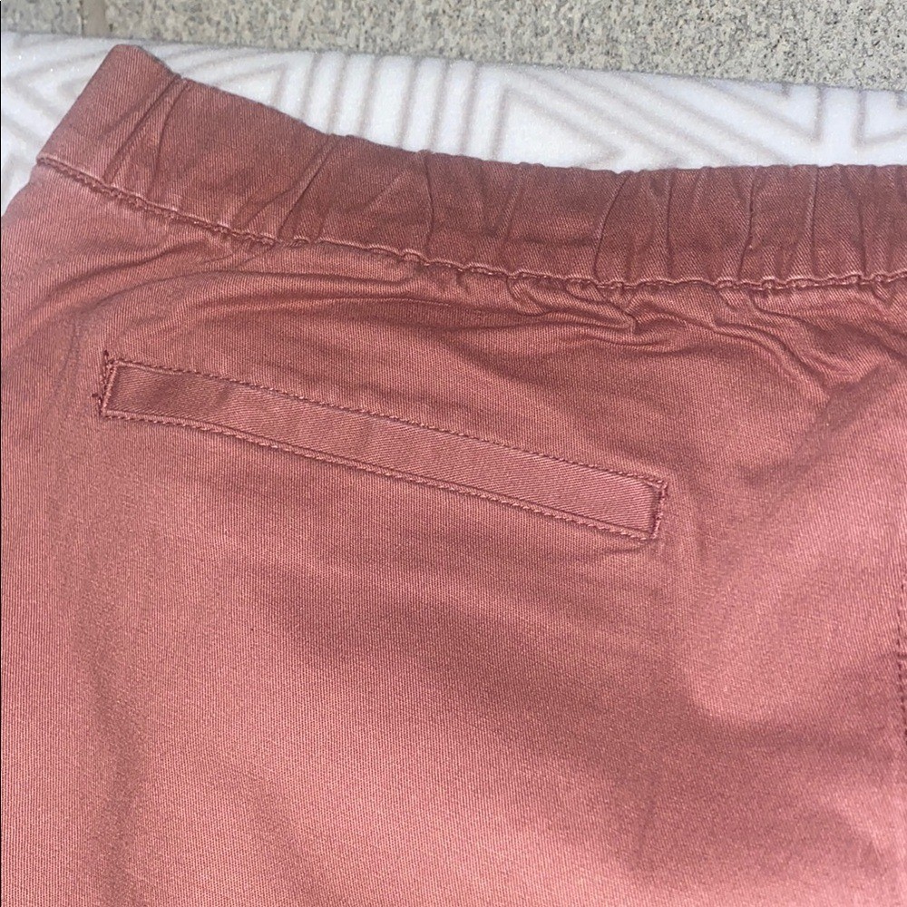 Old Navy Men’s Rust Chinos