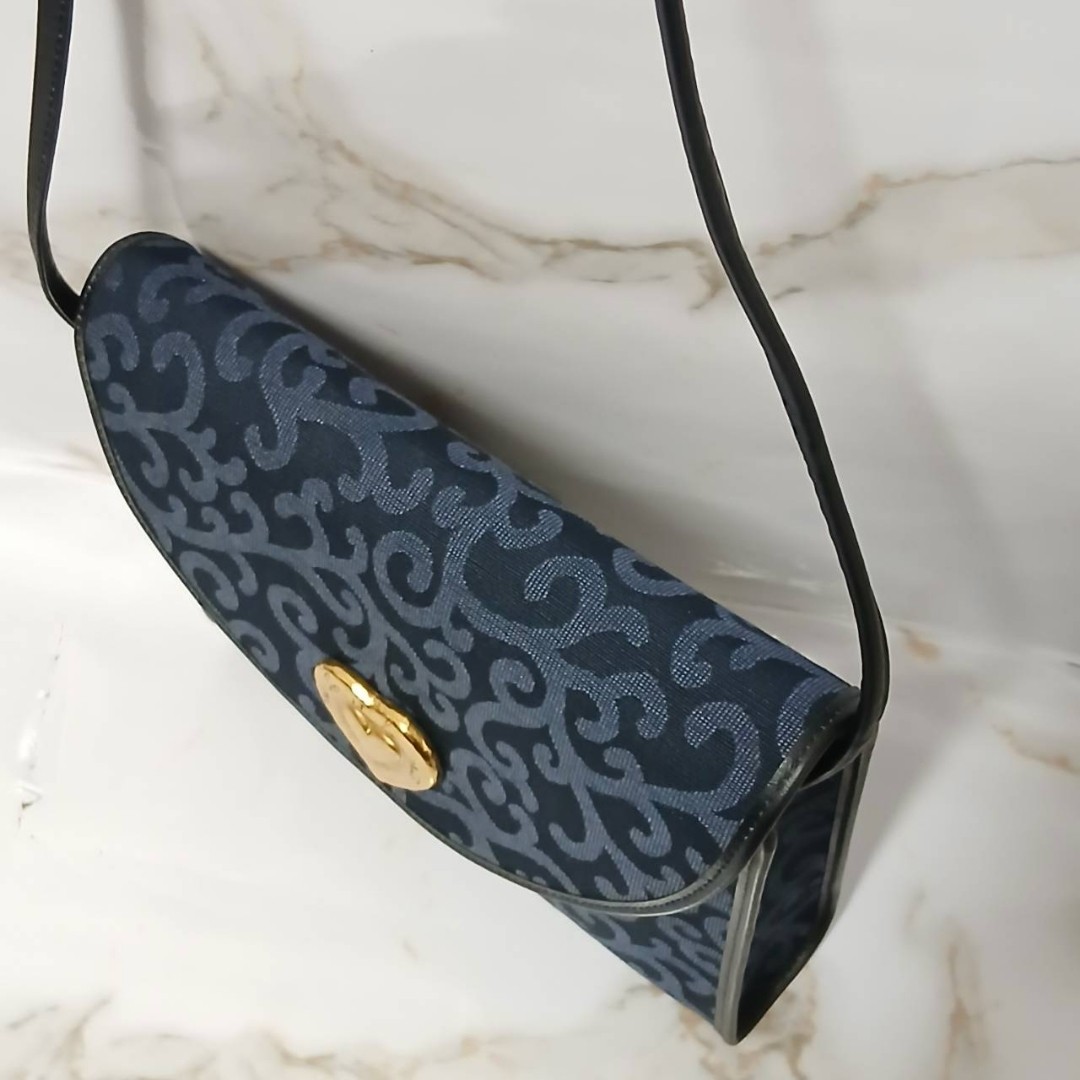 Yves Saint Laurent Shoulder Bag Navy Heart fittings Arabesque W:9.1 × H:7.9 in.