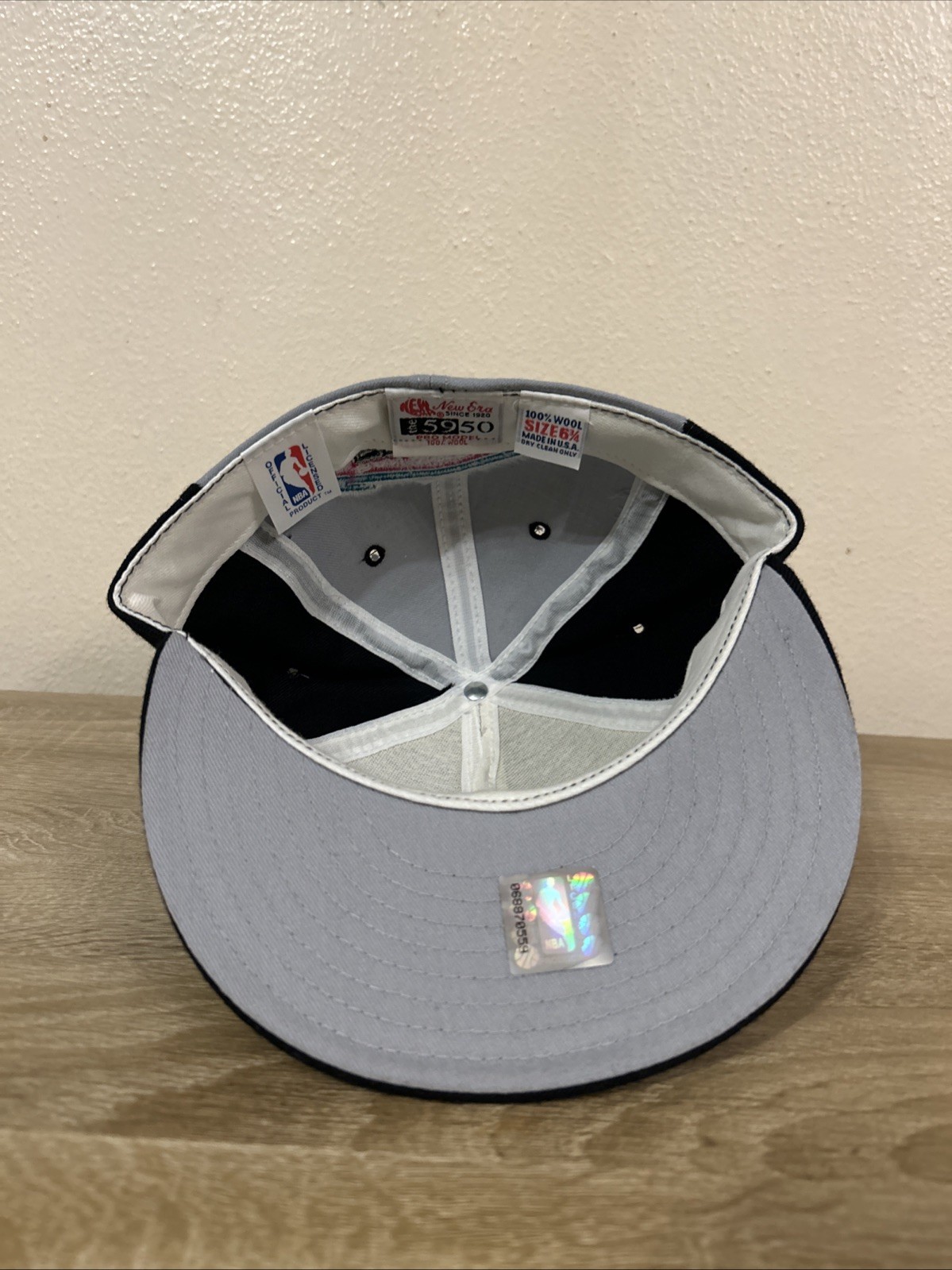 Rare Vintage 90’s San Antonio Spurs New Era Official NBA Hat Sz 6 3/4 NWT USA