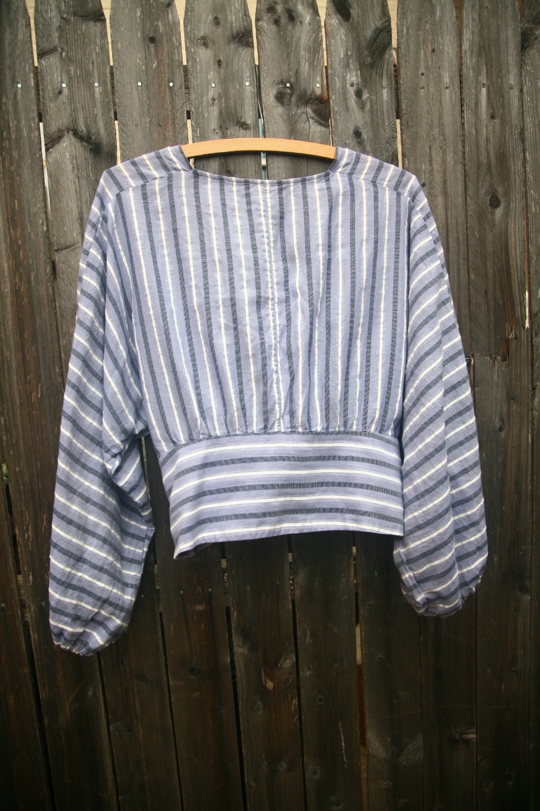 Size 12 – BANANA REPUBLIC Women’s Striped Blue Cotton Deep V Neck Blouse
