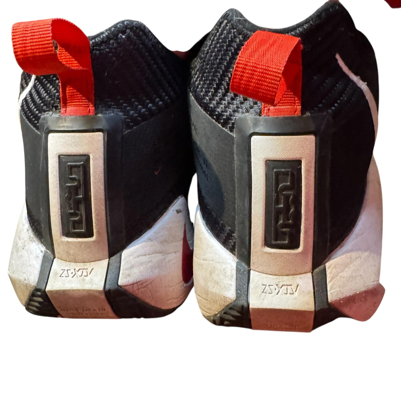 Nike LeBron Soldier 14 Shoes Mens Size 13 Black Basketball Sneakers CK6024-002