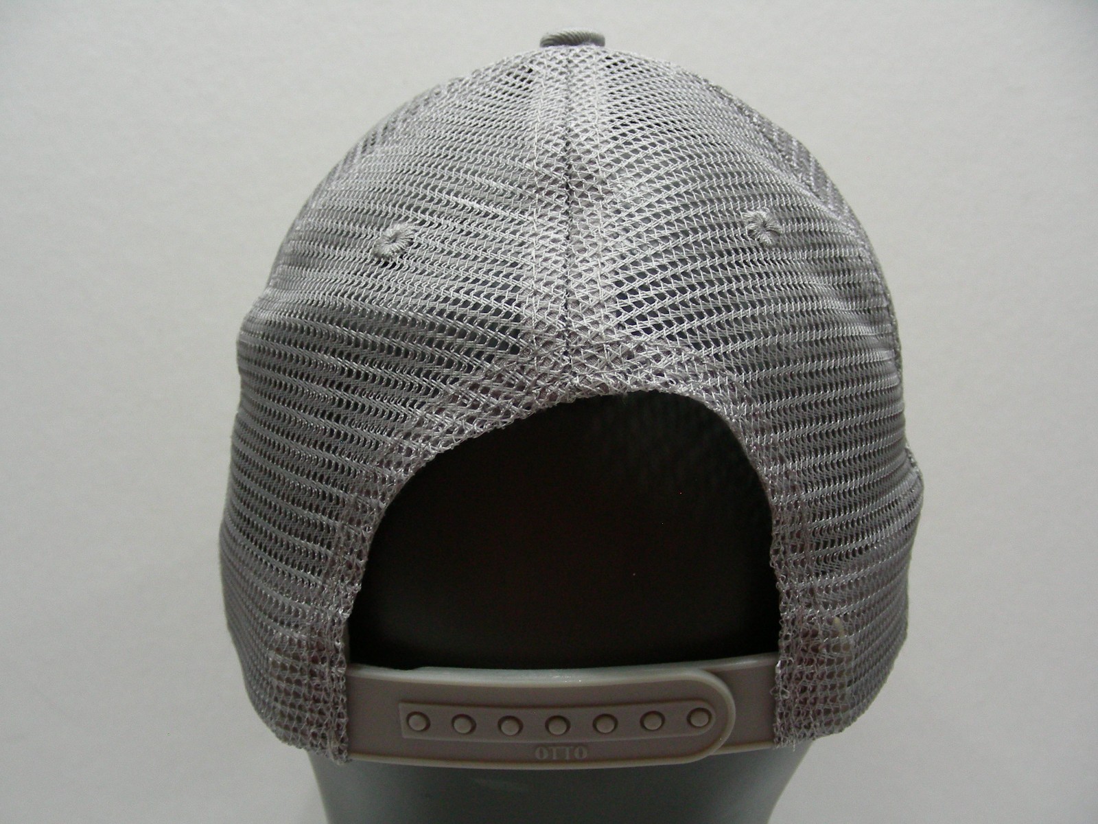 PETUNIA’S PIES & PASTRIES – ONE SIZE ADJUSTABLE SNAPBACK BALL CAP HAT!