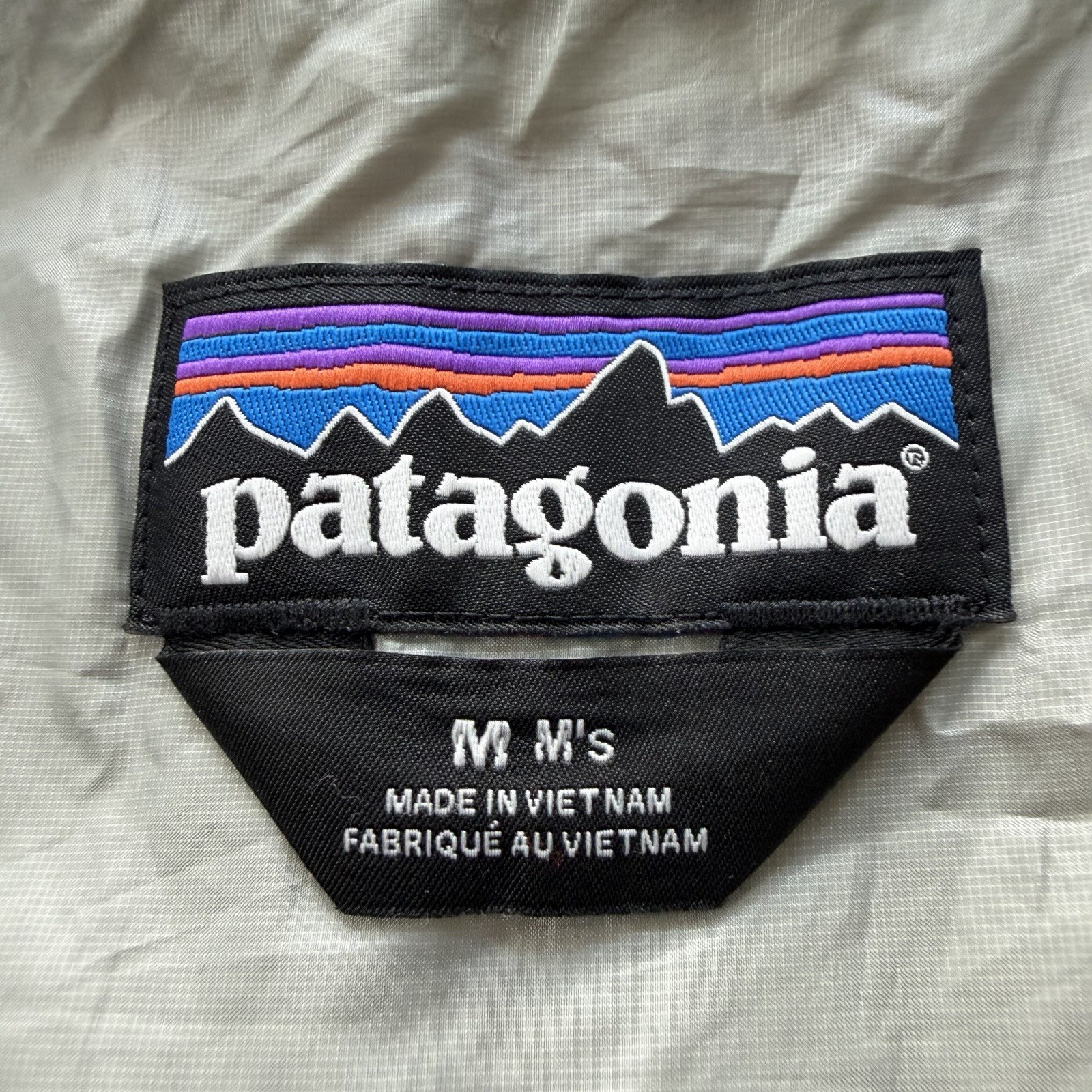 Patagonia Nano Puff Jacket Men’s Quilted Medium Burl Red Full Zip Outdoor 84212