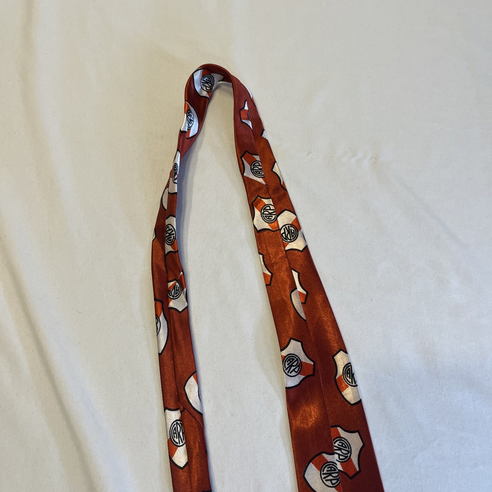 Necktie Argentina River Plate Futbol Soccer Hand Made Tie 56 x 3.5 Inches