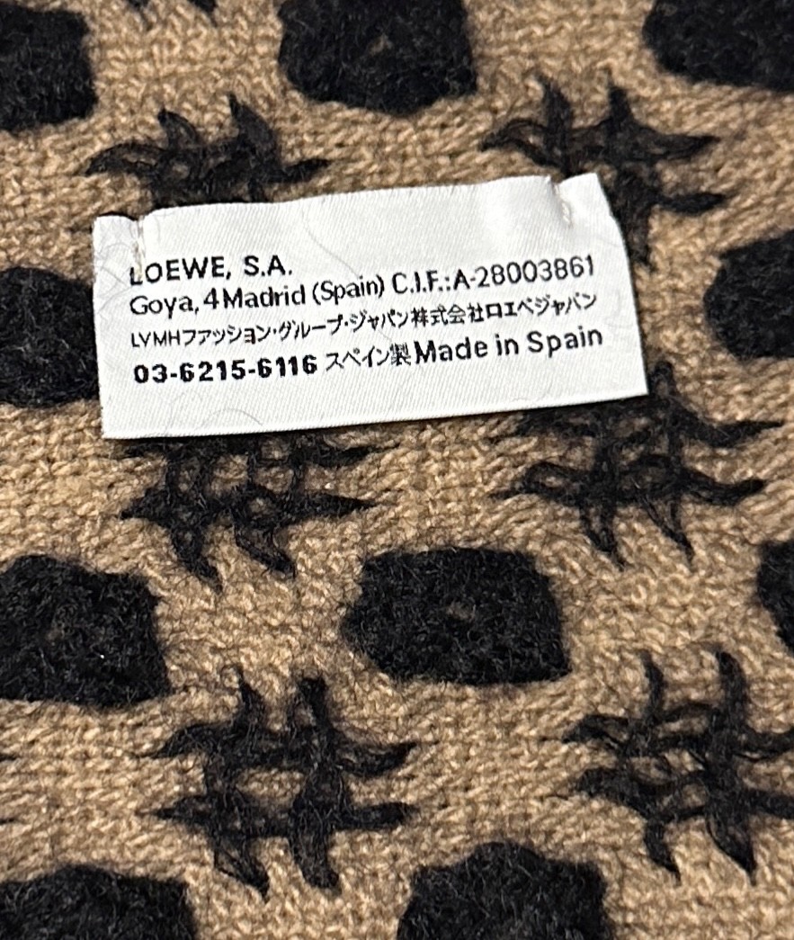 Pre-owned Genuine Loewe 66% Wool Scarf Black and Beige Made In UK