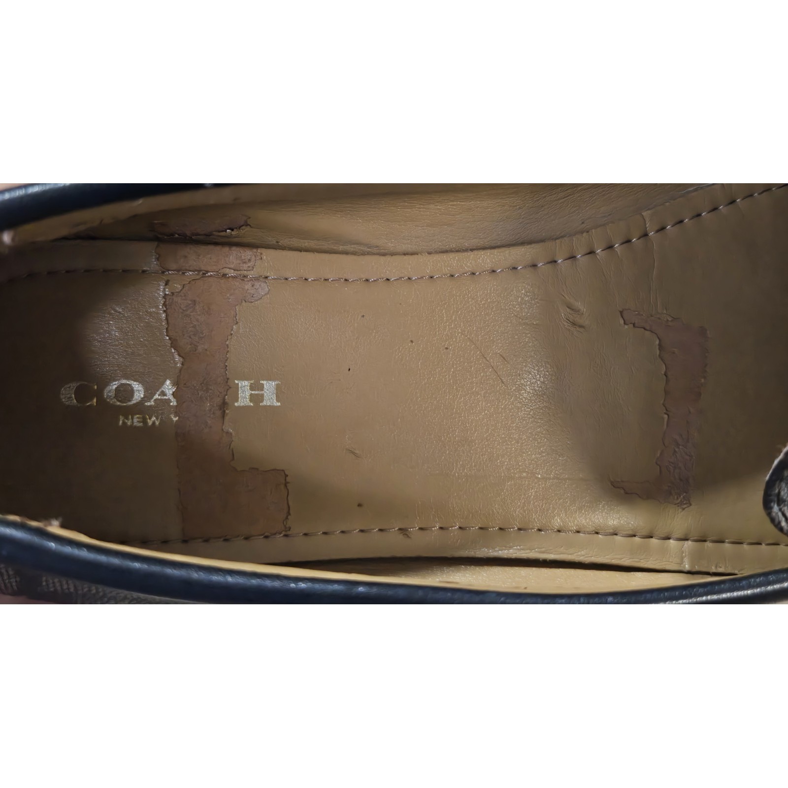 Coach Olympia Signature Monogram Loafers Brown Black Gold Hardware Size 9B