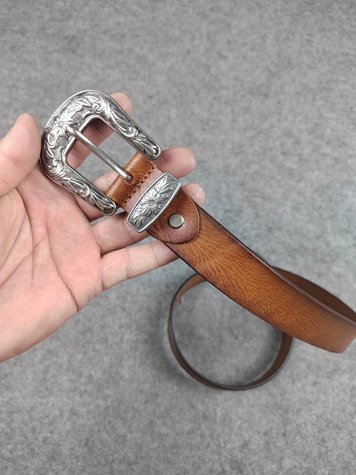 RRL Double RL Western Engraved Buckle Brown Leather Belt with RR Logo Size 32