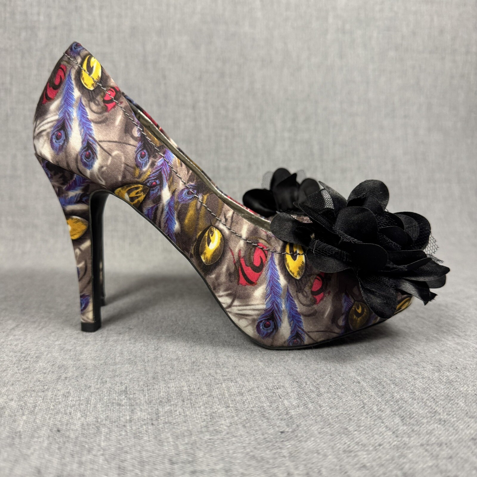 Dolce By Mojo Moxy Size 8.5 Open Toe Peacock Multicolor High Heels Sexy