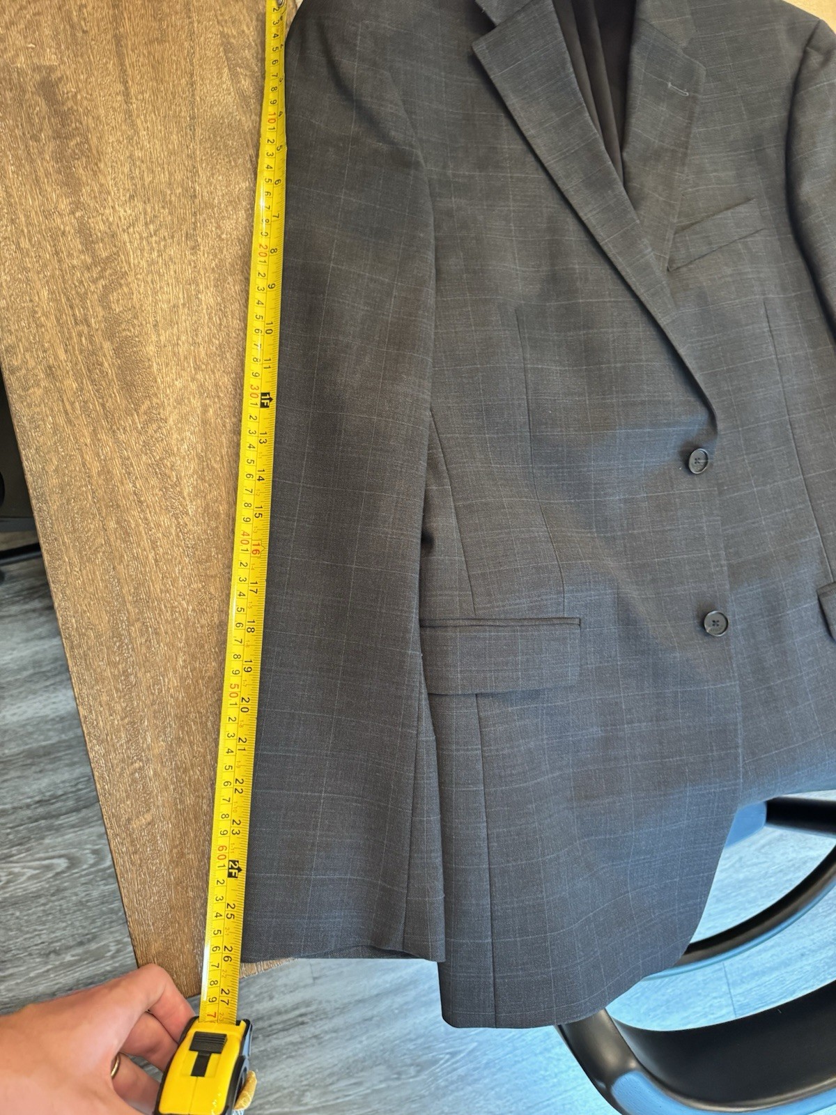 Tommy Hilfiger Men’s Dark Gray Check Slim Fit TH Flex Full Suit 40L / 32×32