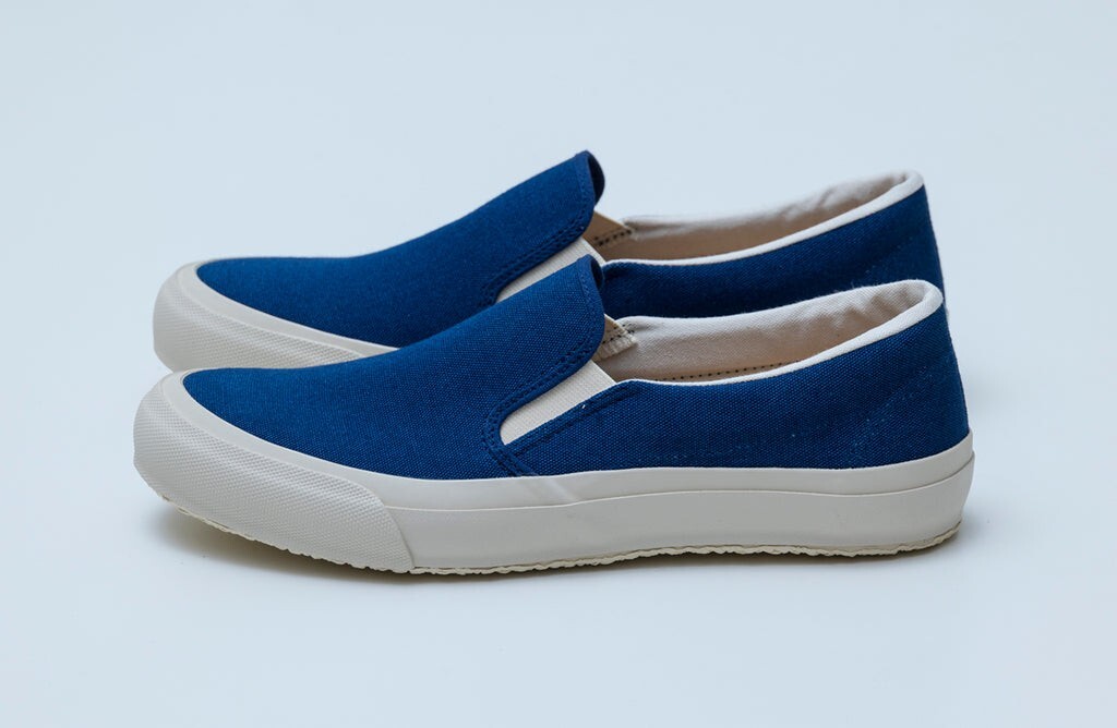 DOEK SHOE INDUSTRIES SLIP-ON – INDIGO Canvas sneakers Cork insole