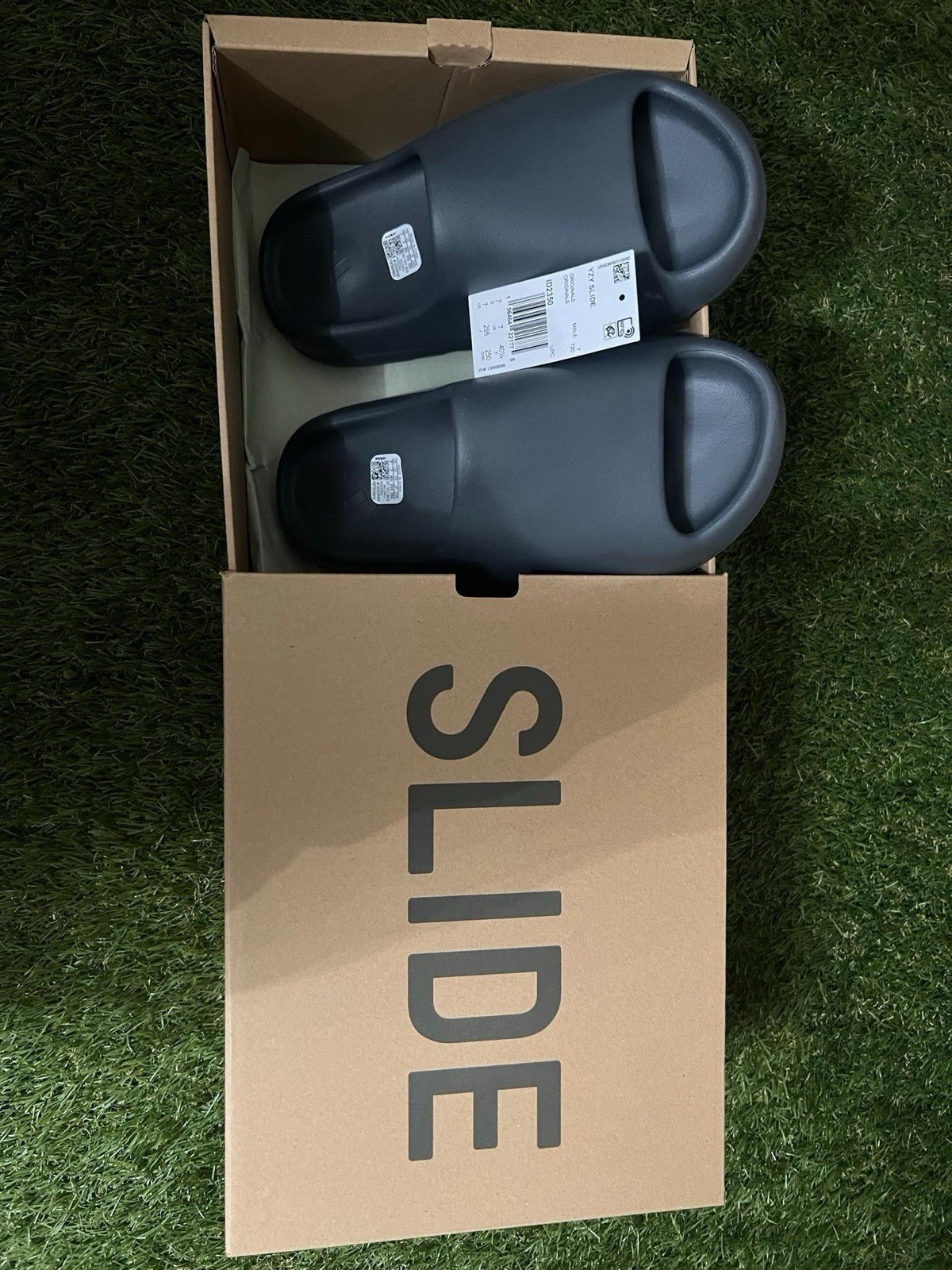 NEW IN BOX Adidas Yeezy Slide Slate Grey ID2350 Men’s Size 7