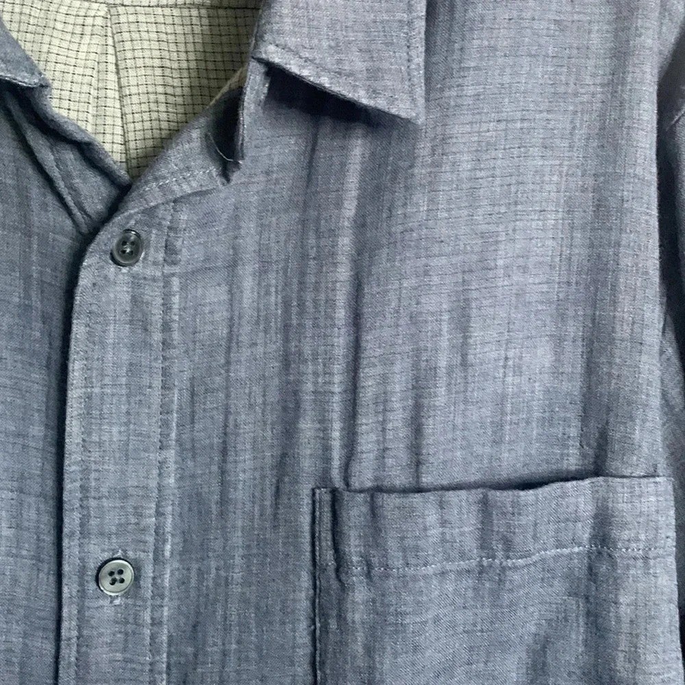 NWOT mens VINCE blue lightweight cotton shirt size XL