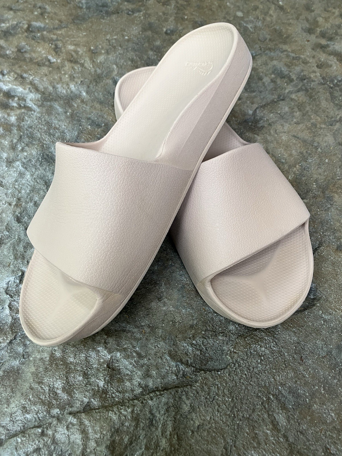 Archies Slide Sandals Womens 8 Tan Nude Comfort Slip On Orthotic Arch Pool Beach