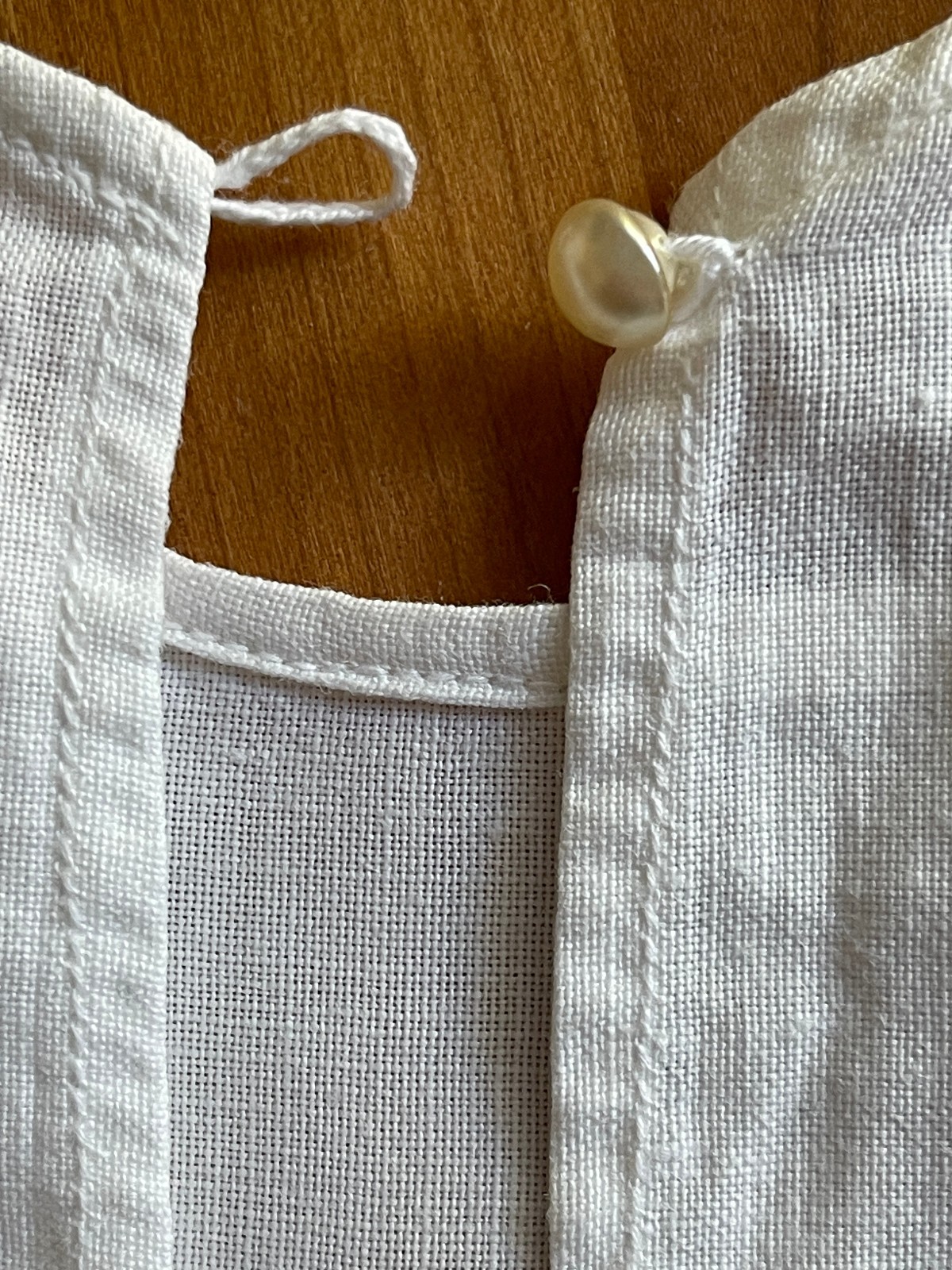 Vintage Linen Collar Pearl Button Closure Embroidery Tatting Handmade? 13×18