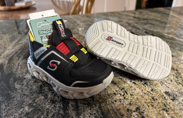 S Sport/Skechers Kaleb Light Up Step-In Sneakers. Boys Toddlers Shoes. Sz 6. NEW
