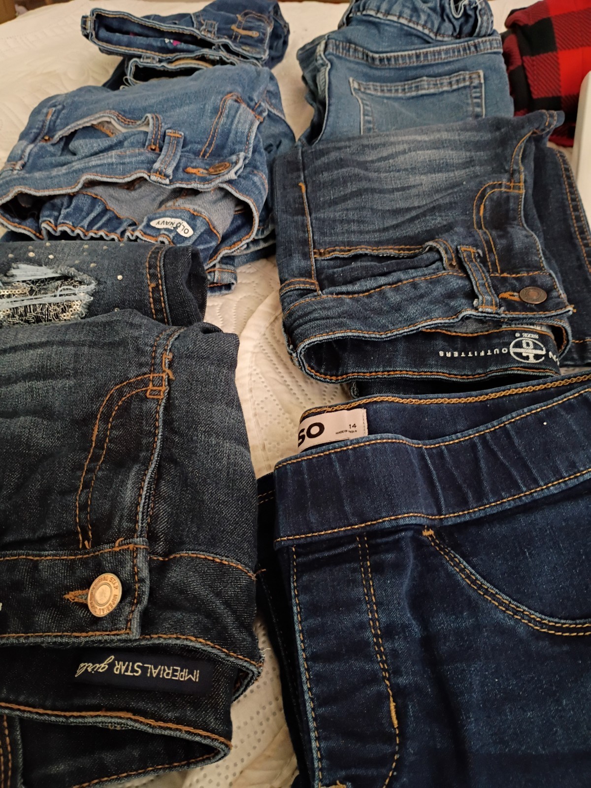 5 Piece Random Bundle Of Girls Jean The Sizes 6-14 Children Jeans.