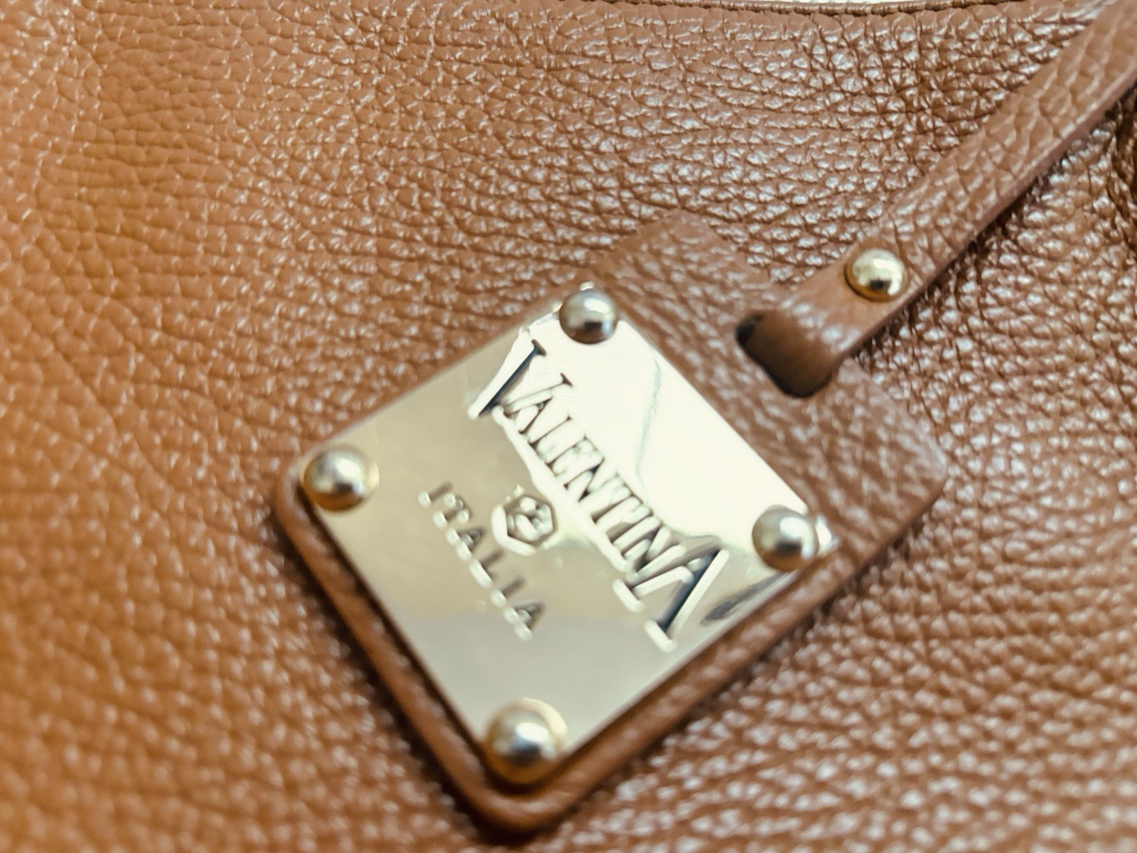 Valentina Italia Brown Leather Shoulder Bag Dark Brown Strap and Gold Hardware.
