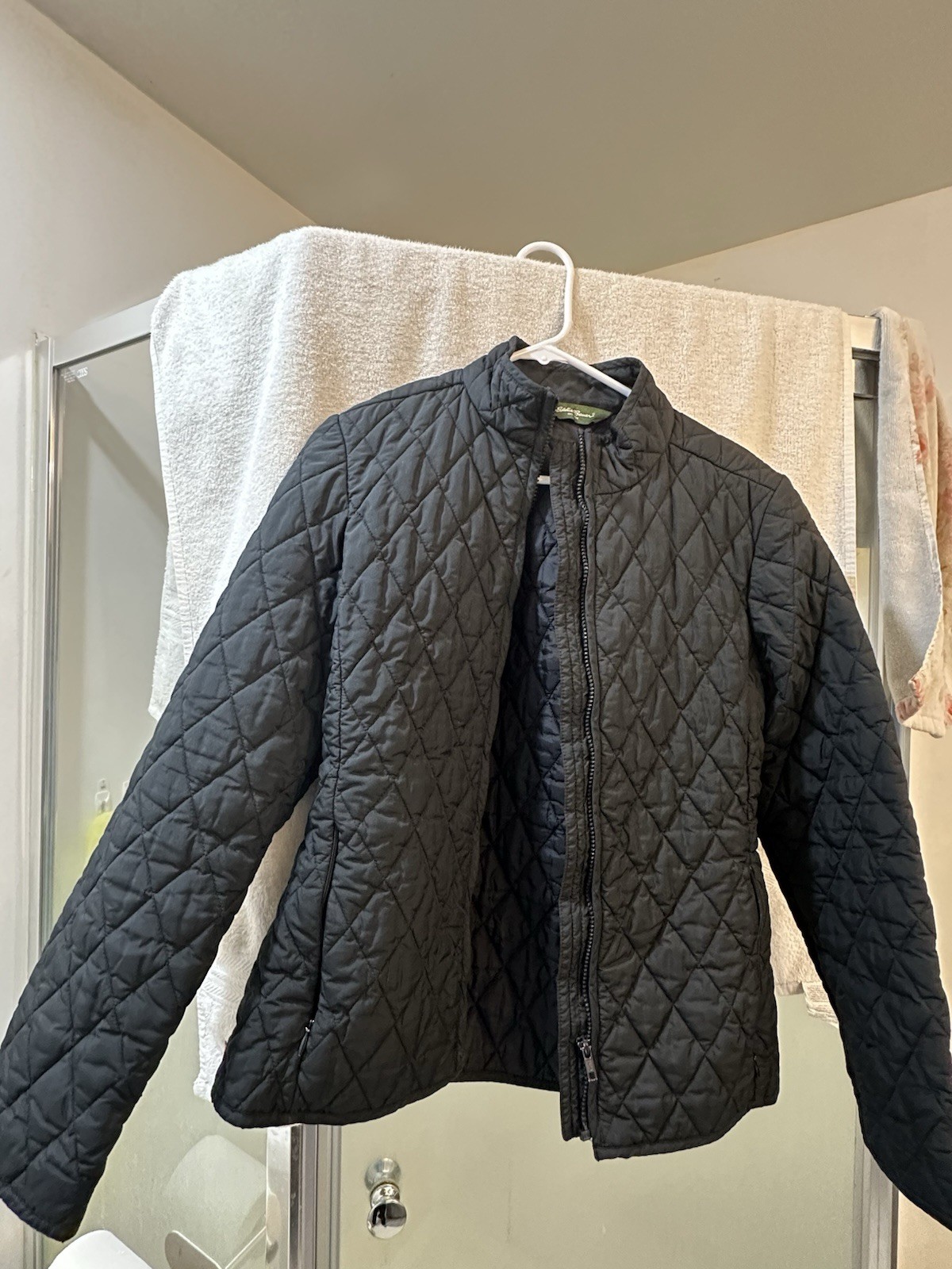 Eddie Bauer Women’s Black Quilted Full Zip Short Jacket Coat Size S