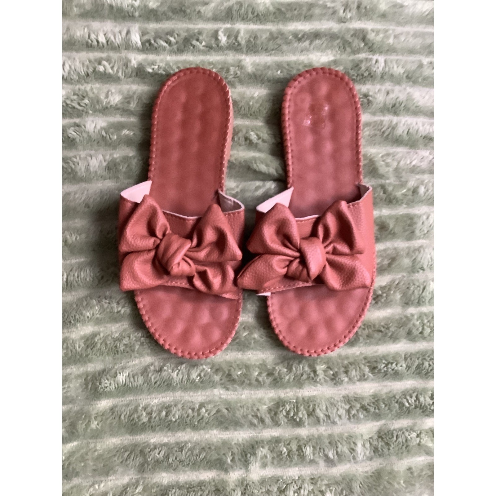Womens Dusty Rose Bow Slide Sandals Textured Faux Leather Slip On Flat Shoes