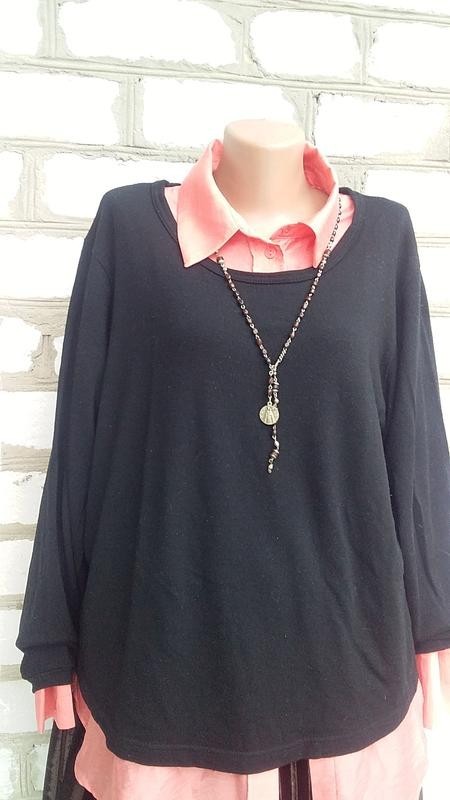 Layered Look Black Knit Sweater With Coral Collar Size L