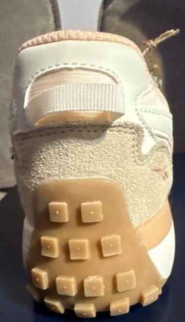 Reebok Classic Leather Legacy AZ Women’s Size 8.5M Sneakers