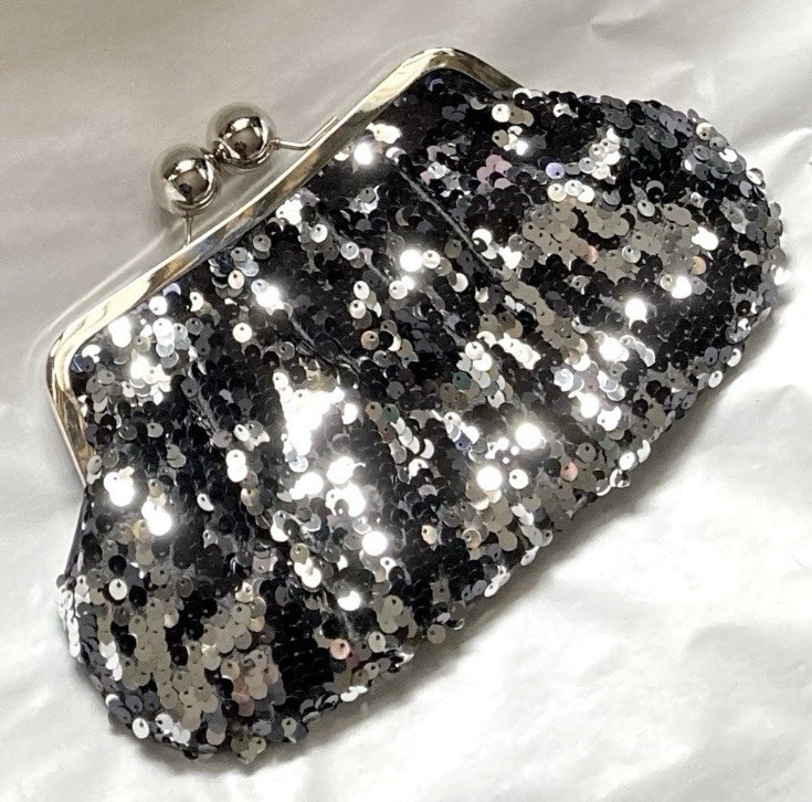 Black/Silver Sequin Clutch Purse, Kiss Lock, Detachable Silver Chain Strap
