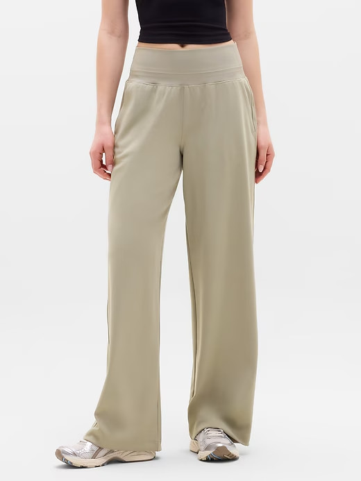 Athleta SP PETITE Venice High Rise Wide Leg Pant Willow Green Easy Active EUC