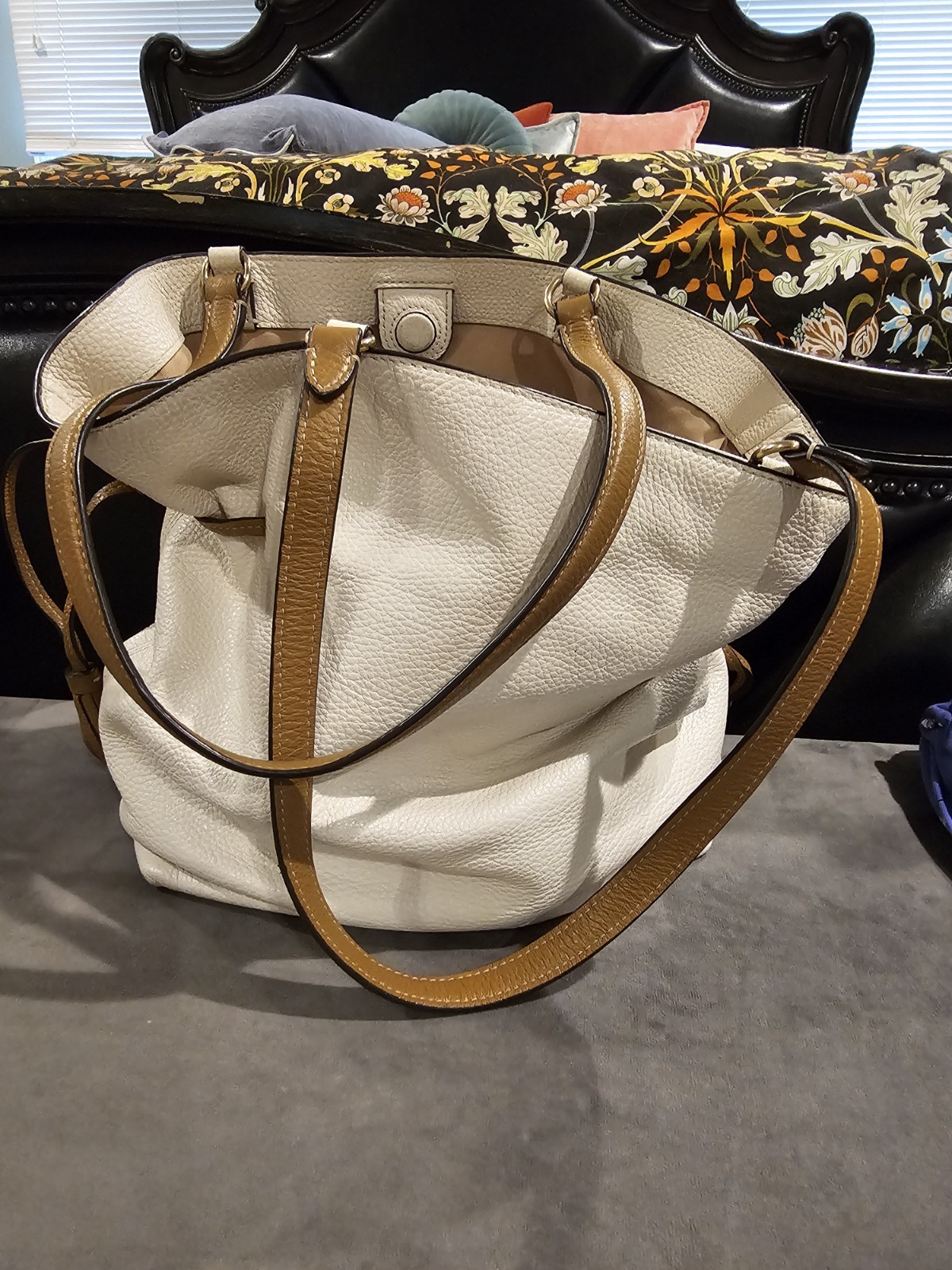 Coach CA165 Andy Horse & Carriage Chalk Pebbled Leather Tote Large White Ivory