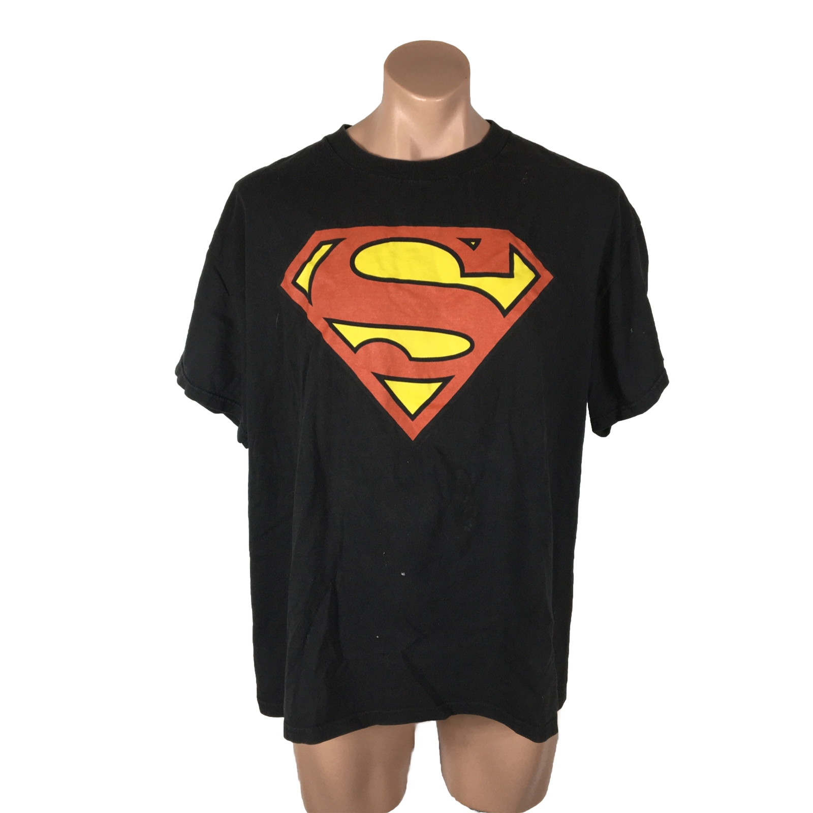 Vintage DC Comics SUPERMAN “S” Black SS crewneck superhero t-shirt XL
