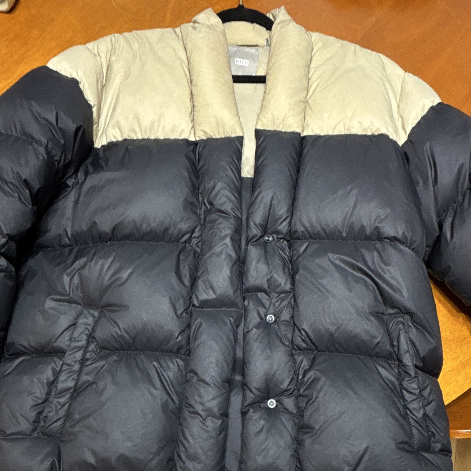 KITH Colorblock Insulated Puffer Jacket Logo Shawl Collar Button Two Tone Size S