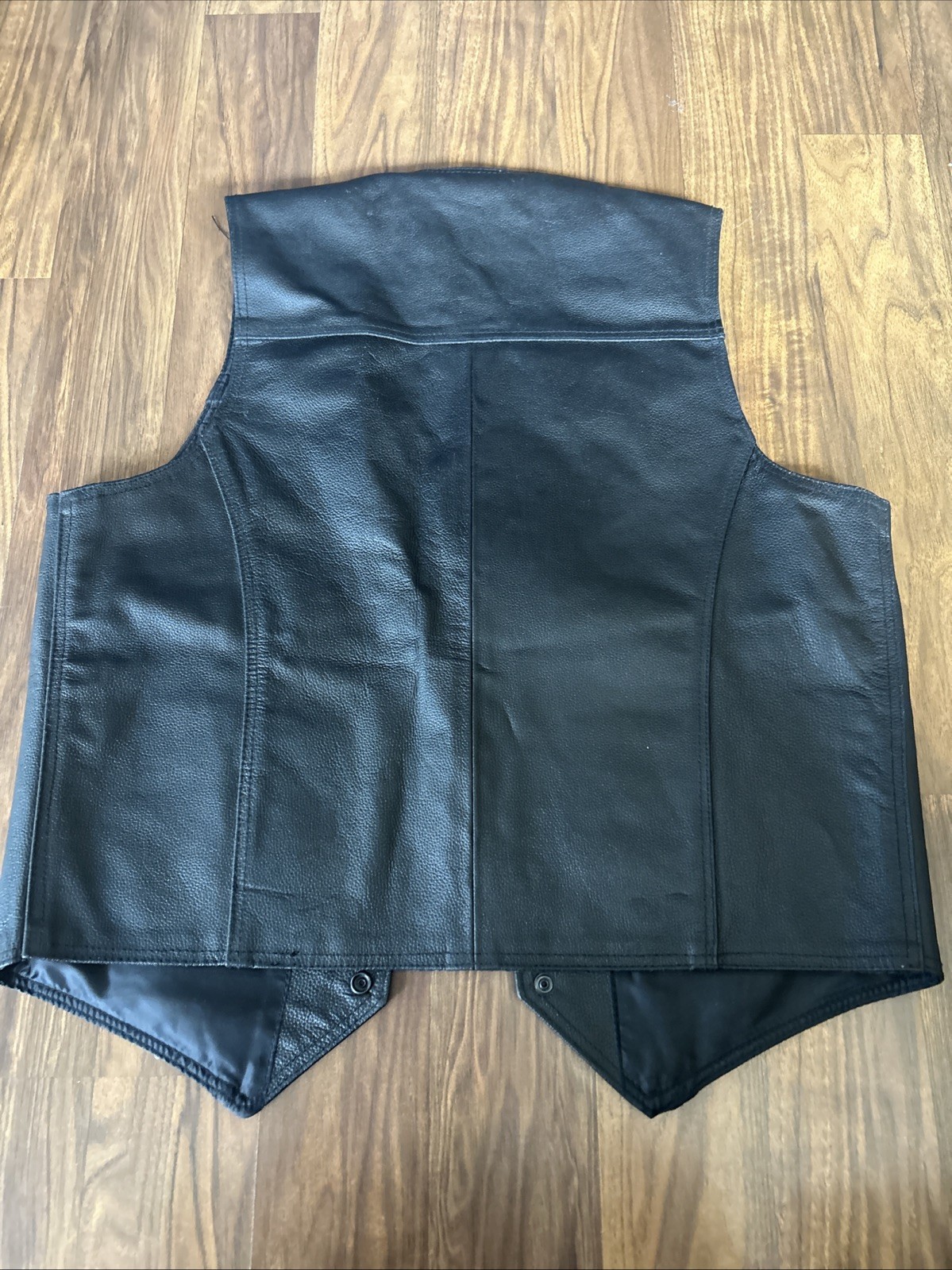 Leather Snap Button vest Mens Size Large XL Made in USA Motorcycle Moto NEW TAGS