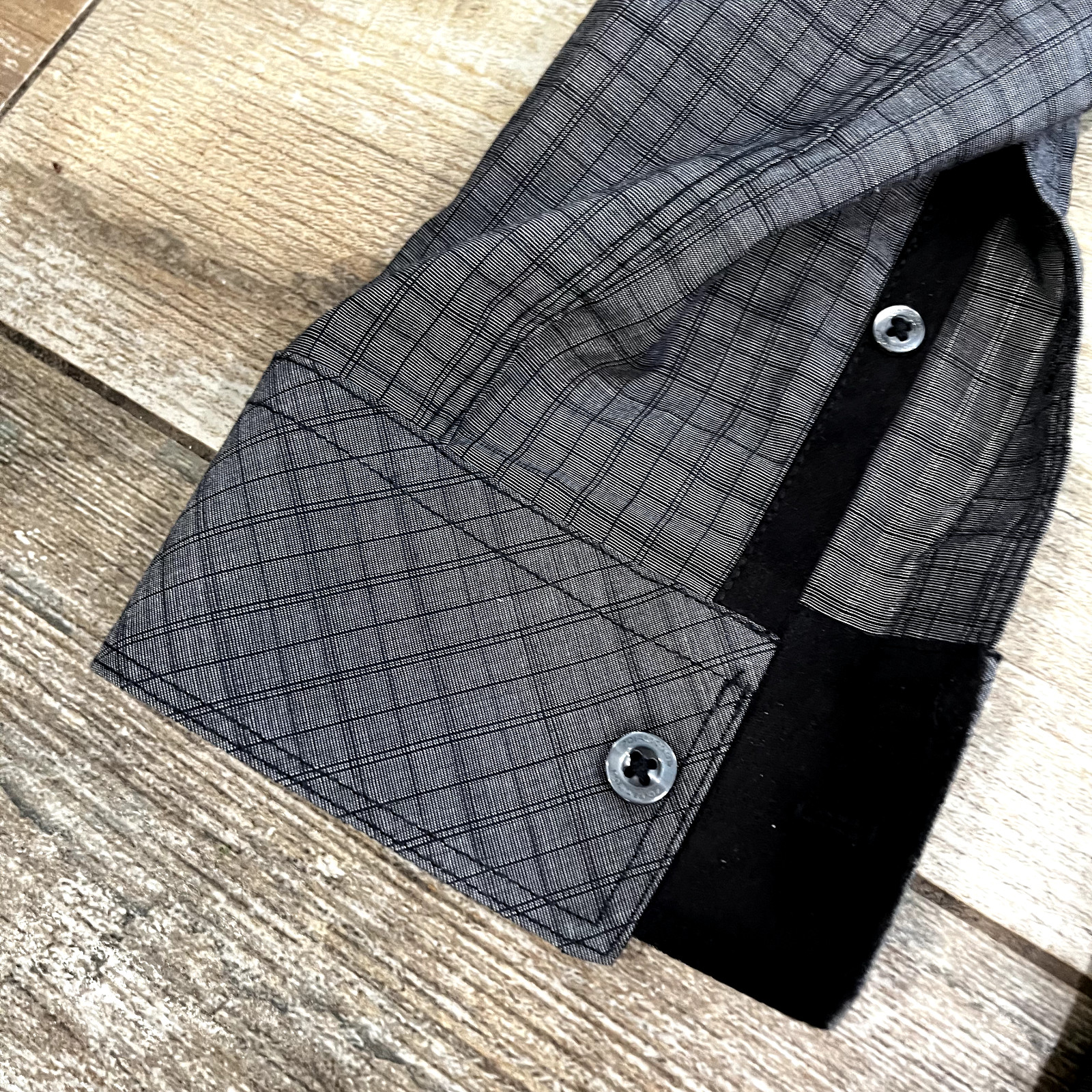 7 Diamonds Mens Shirt Medium Gray Black Elbow Pads Long Sleeves Flap Pockets