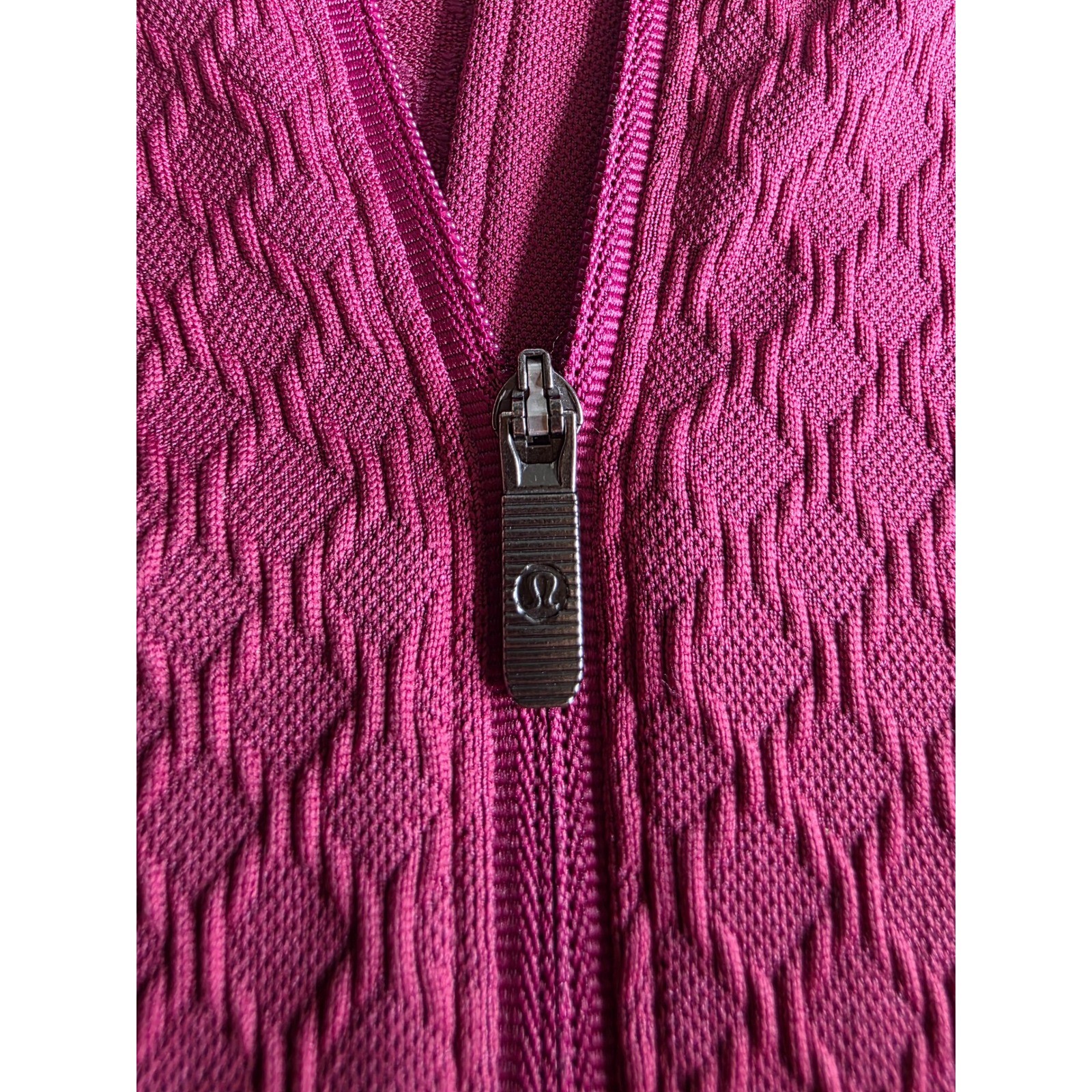 Lululemon Rest Less 1/2 Zip Pullover Star Ruby – no tag Approx Sz 6