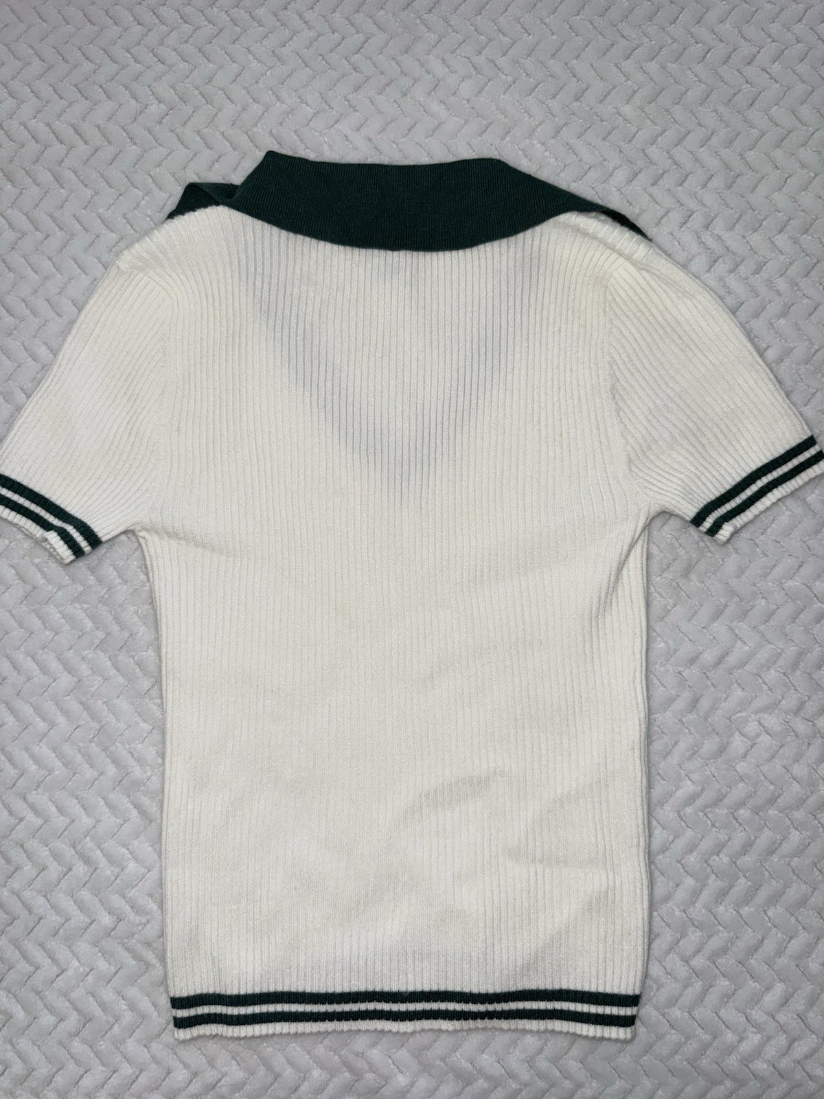 RSQ Women’s White/Green Striped Ribbed Knit Collared V-Neck Sweater S