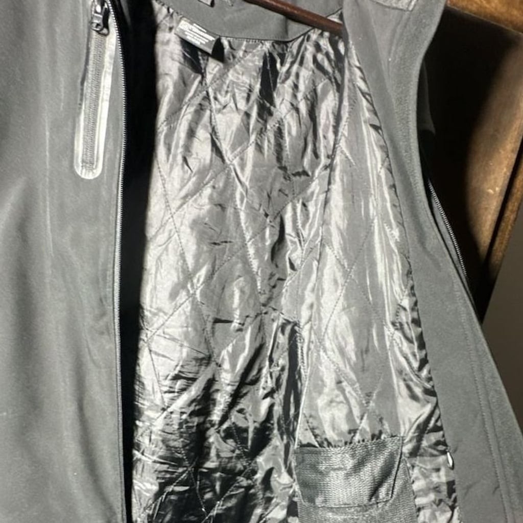 High performance Outerwear Fersten Worldwide fleece waterproof toggle hood M