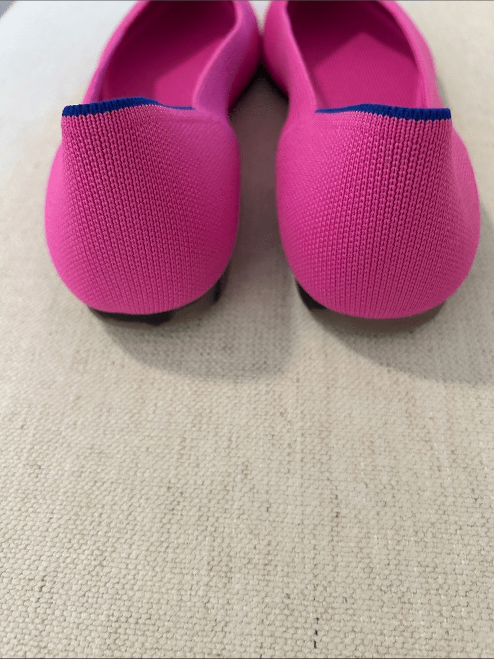 Rothy’s The Point Womens Flat Shoes Dragon Fruit Fushia Pink, Size 11.5, NWT