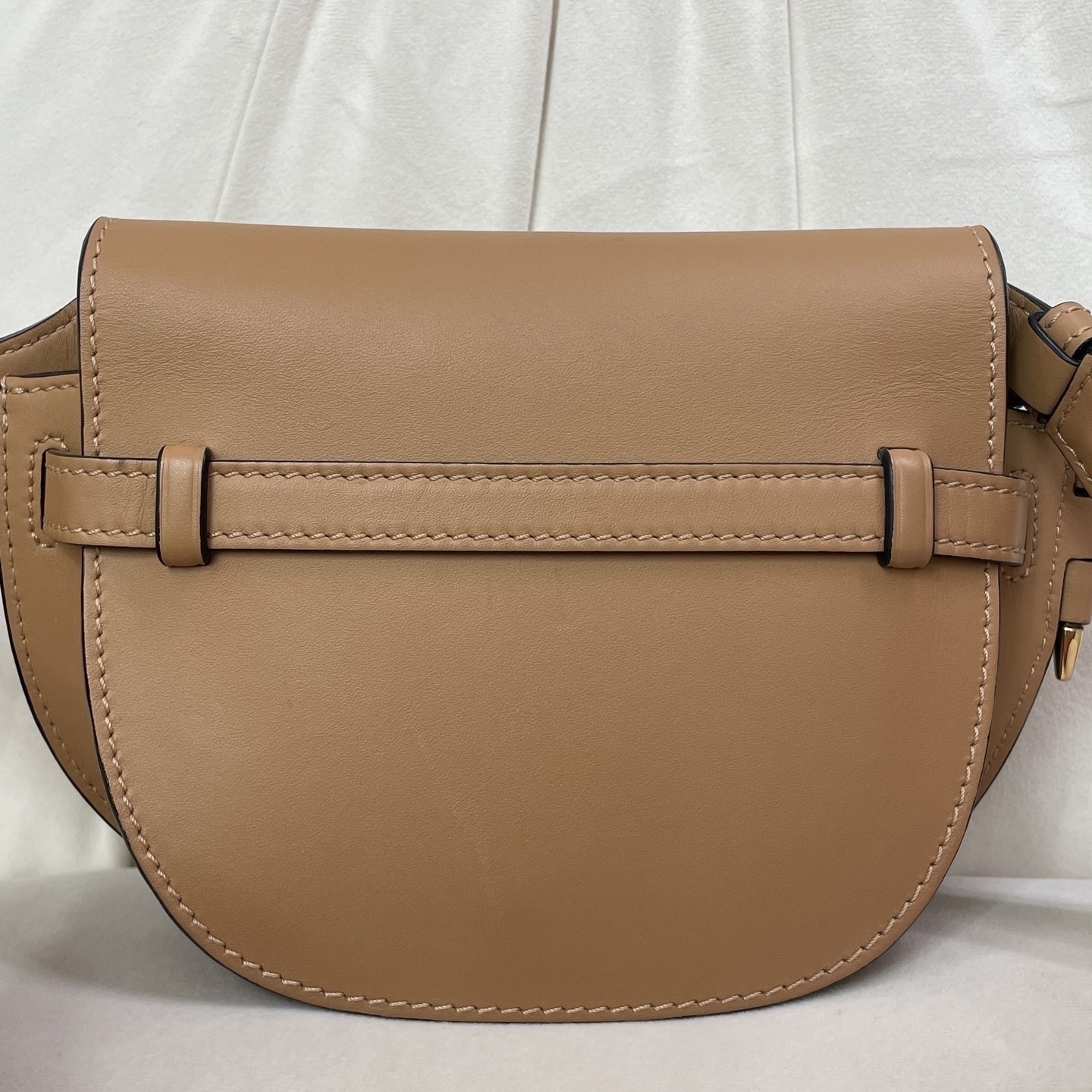 Loewe Pre-Owned Authentic Saddle Bag Caramel Free Tracked Shipping