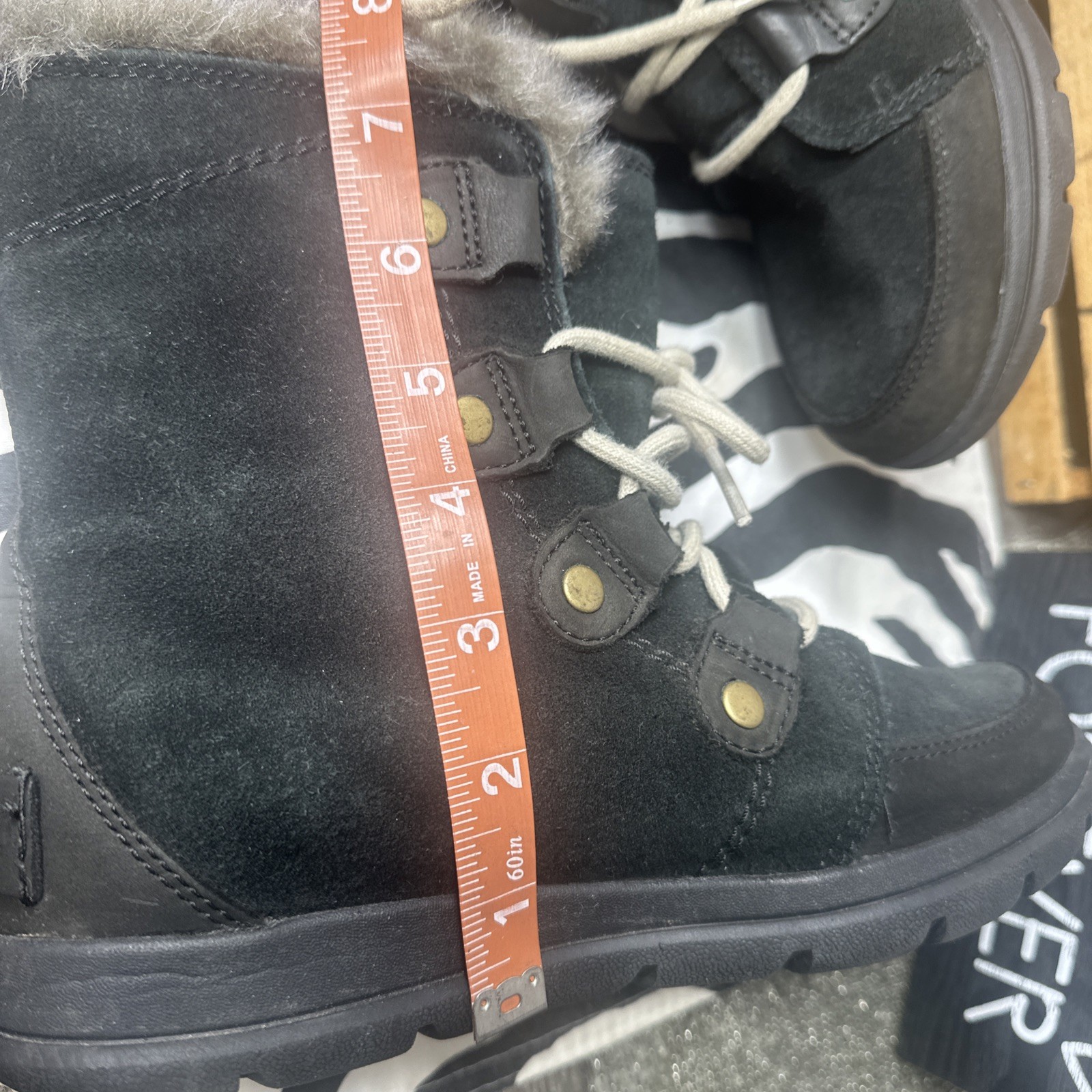SOREL Explorer Black Suede Leather LaceUp Faux Fur Trim Logo Boots 7.5/38.5 VGUC
