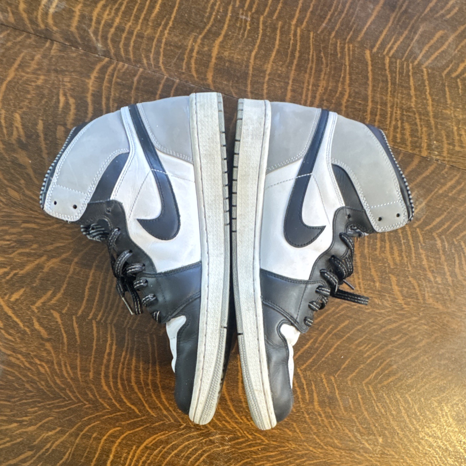 Air Jordan 1 Retro High OG ‘Barons’ US 14