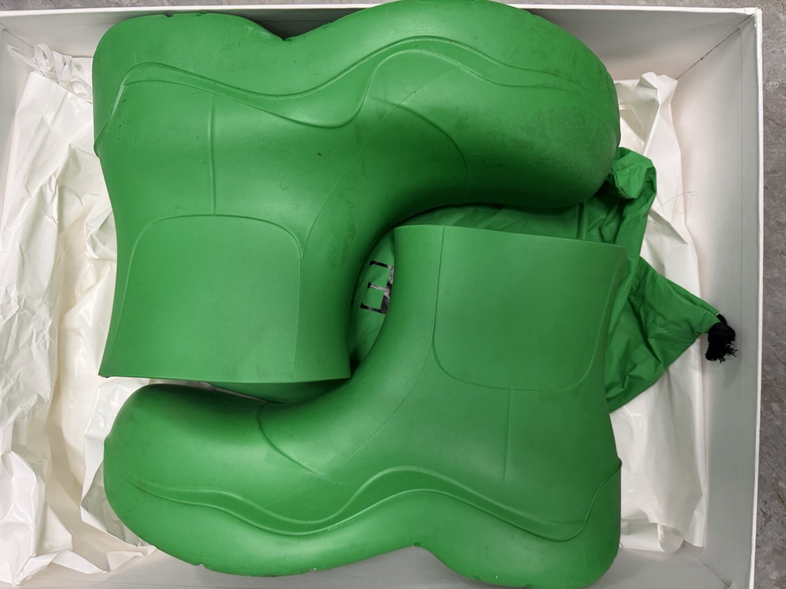 Bottega Venetia The Rubber Puddle Ankle Boot Green EU 43